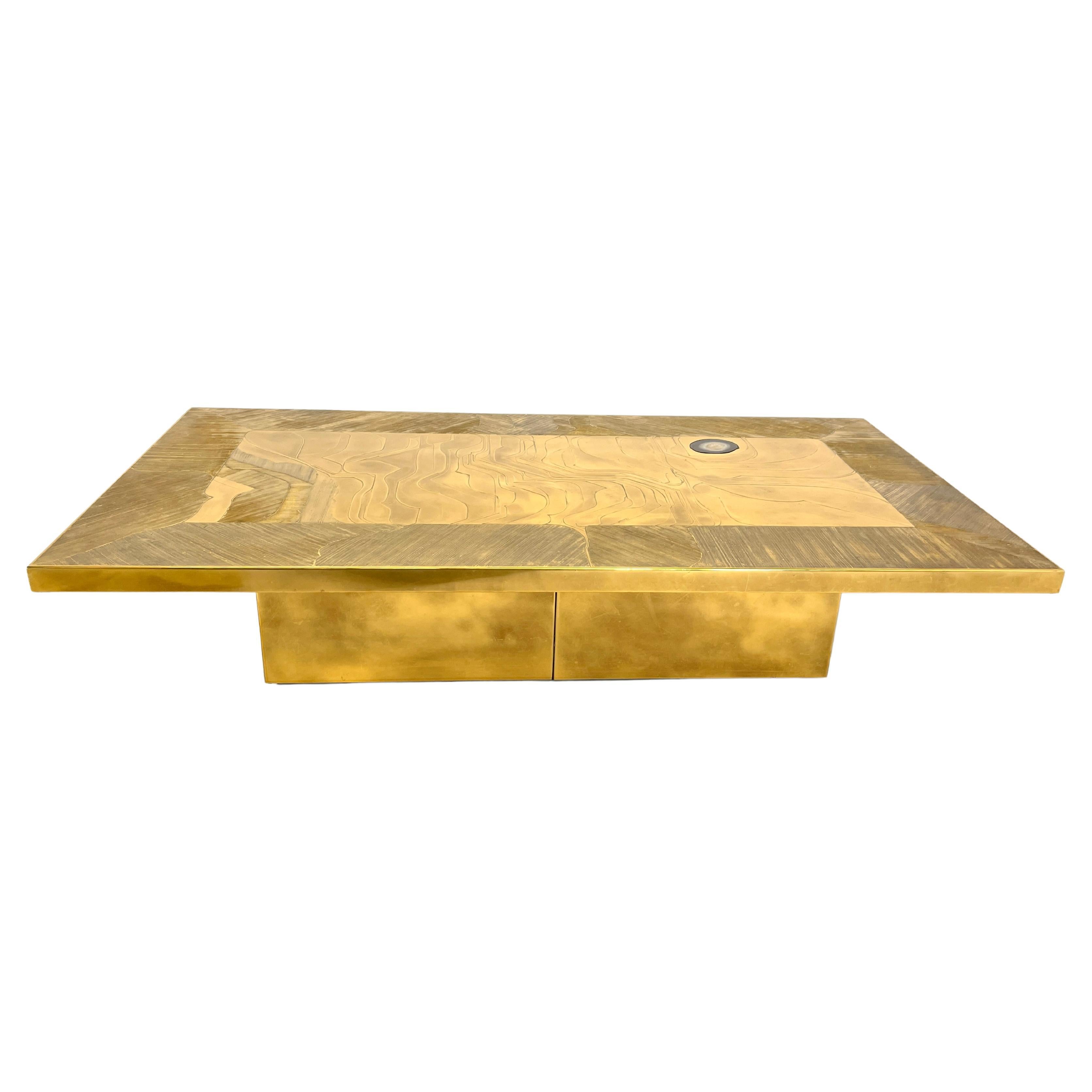 Jenatzi Etched Brass Coffee Table Inlaid 1 Agates, circa 1970 For Sale