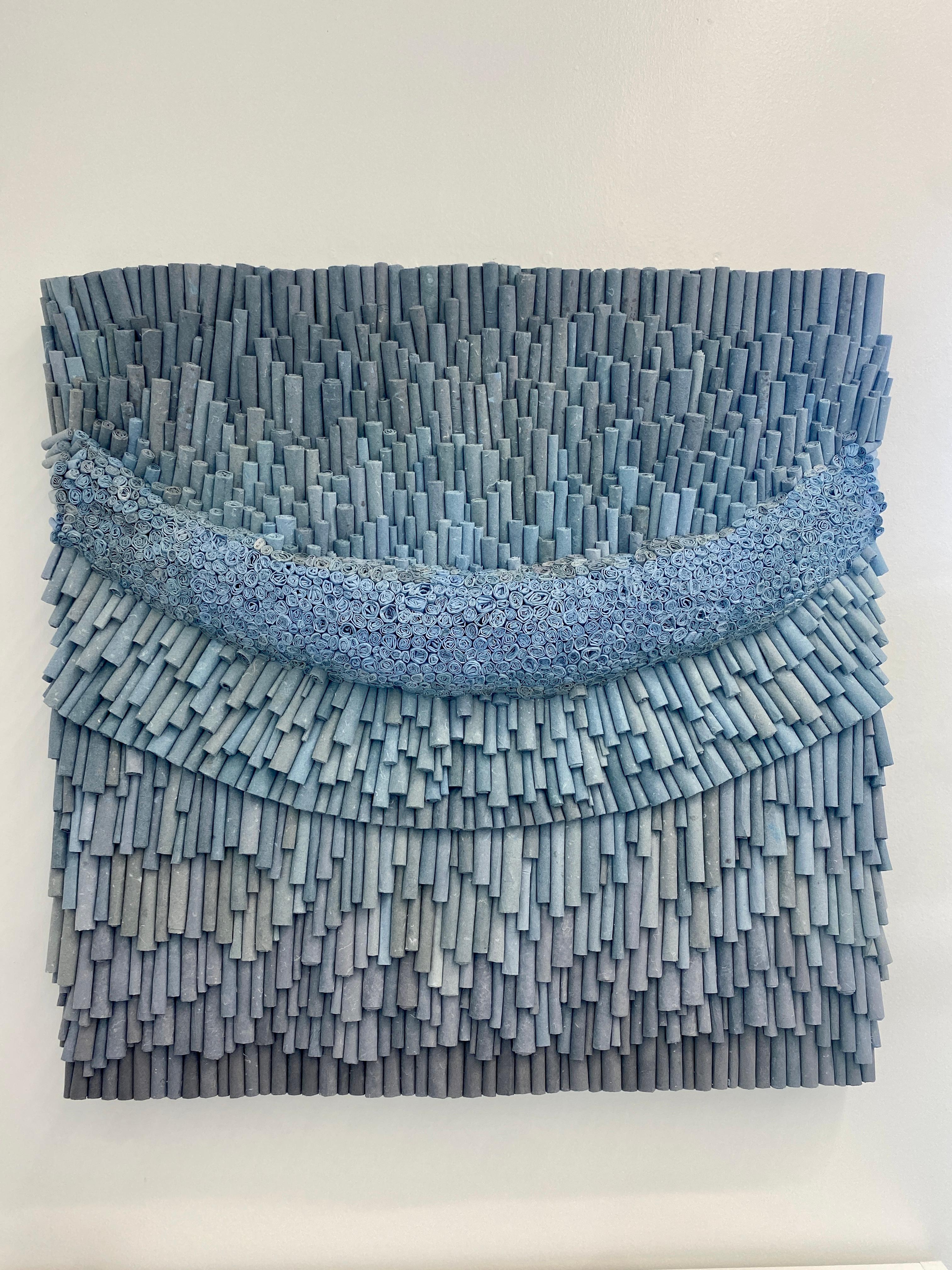 Denim, Contemporary Rolled Paper Painting, Abstract, Sculptural, Minimalism - Sculpture de Jenn Hassin