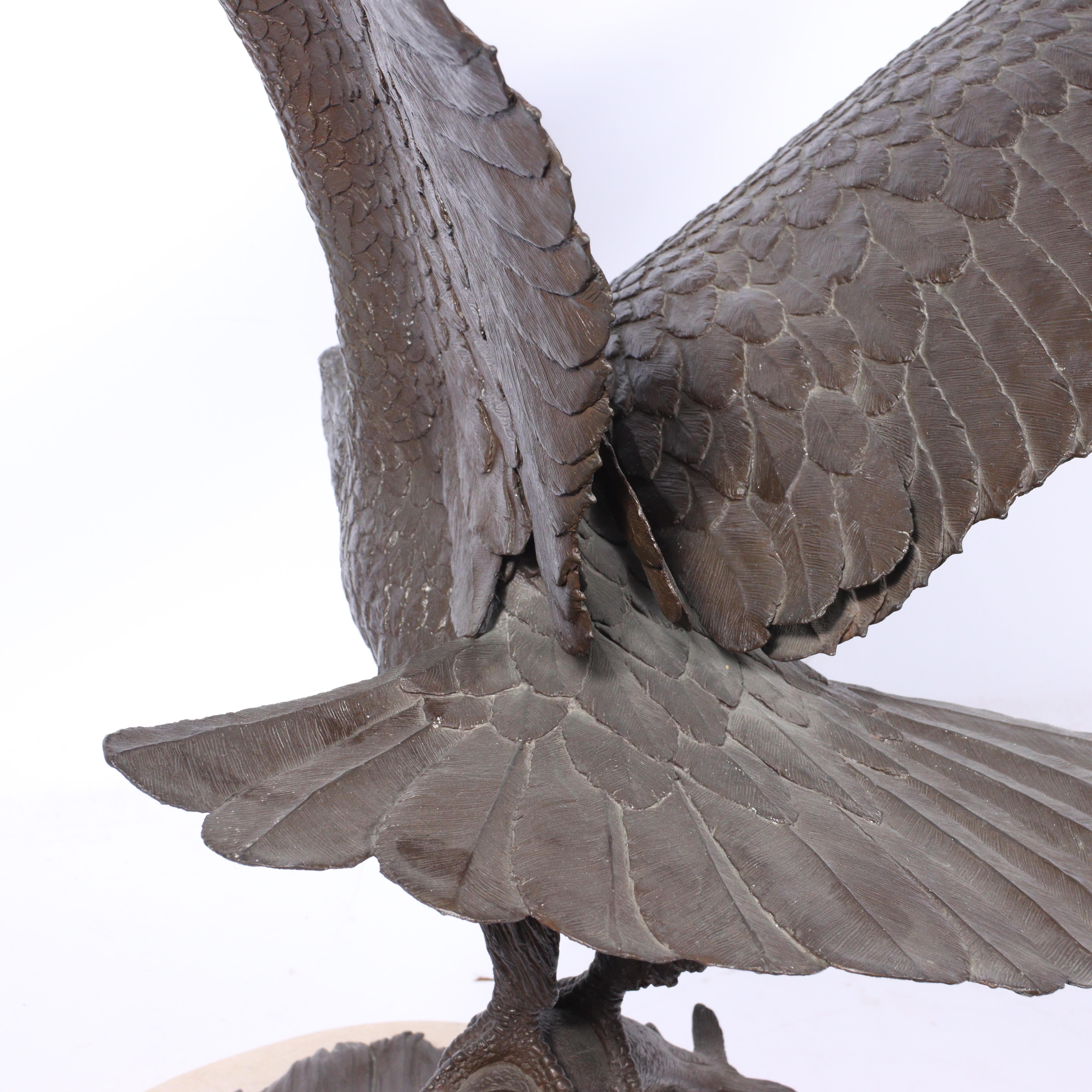 Il cacciatore - Figurative Sculpture Oro di Jenne Stahl