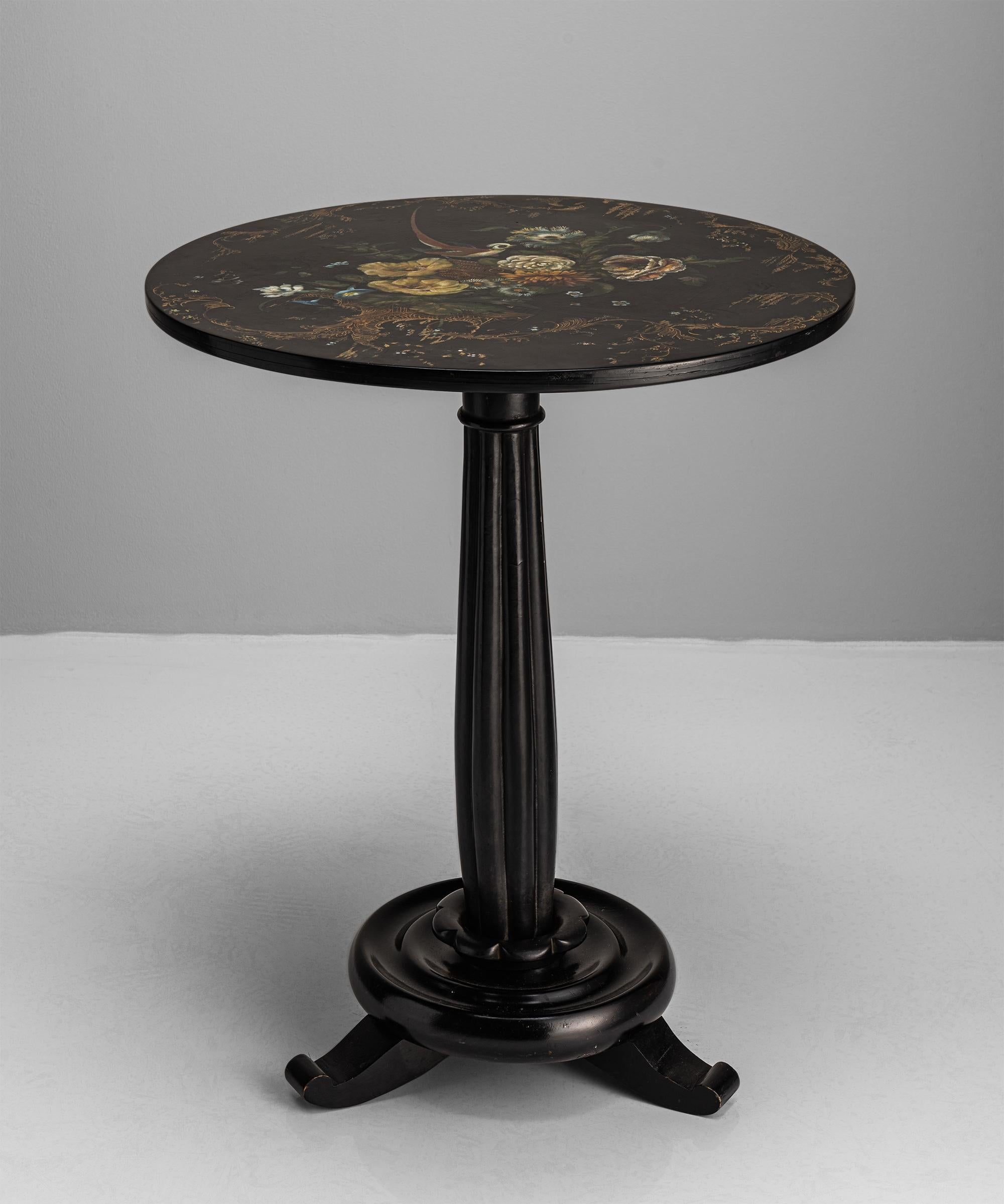 Jennens & Bettridge Tilt-Top Occasional Table, England, circa 1840 In Good Condition In Culver City, CA