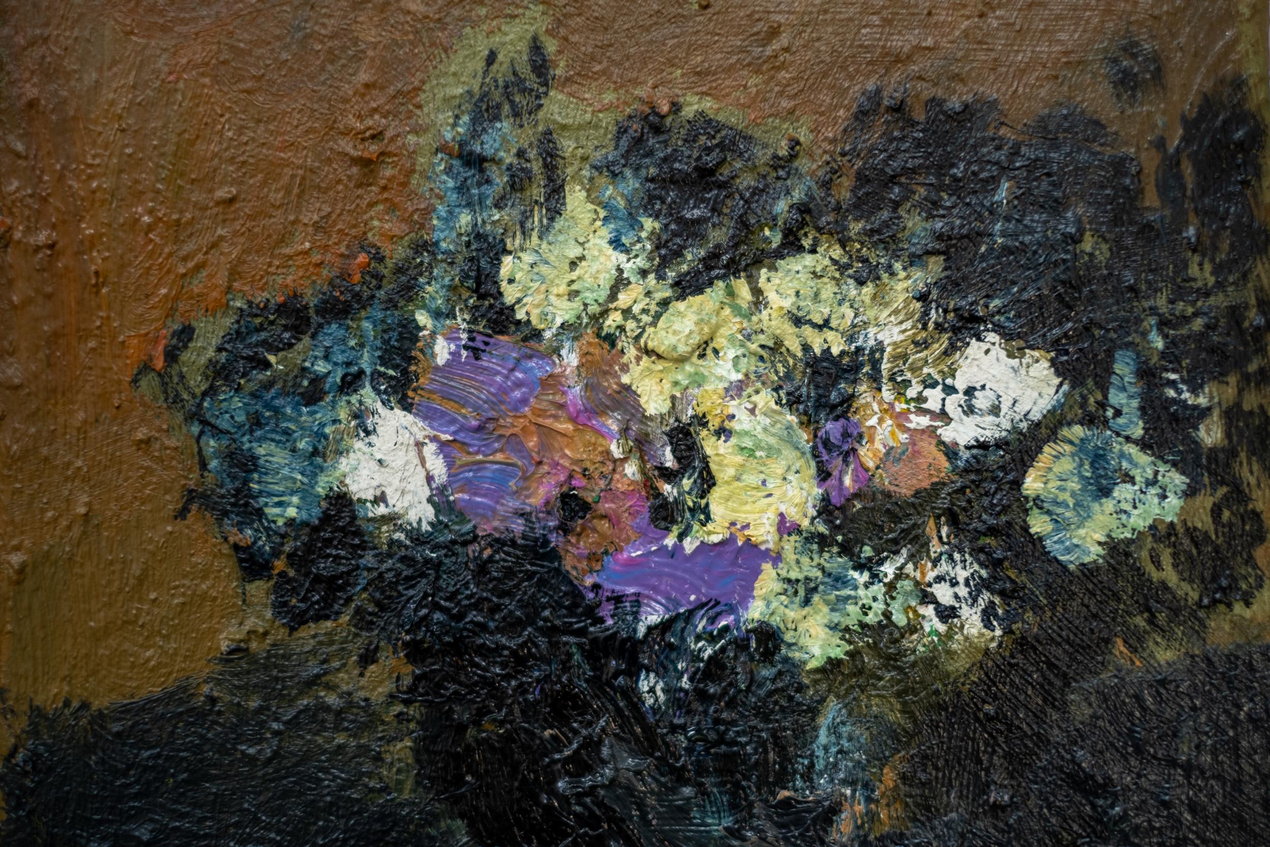 Noir de carbone et lavande - contemporain, floral, nature morte, huile sur panneau 3