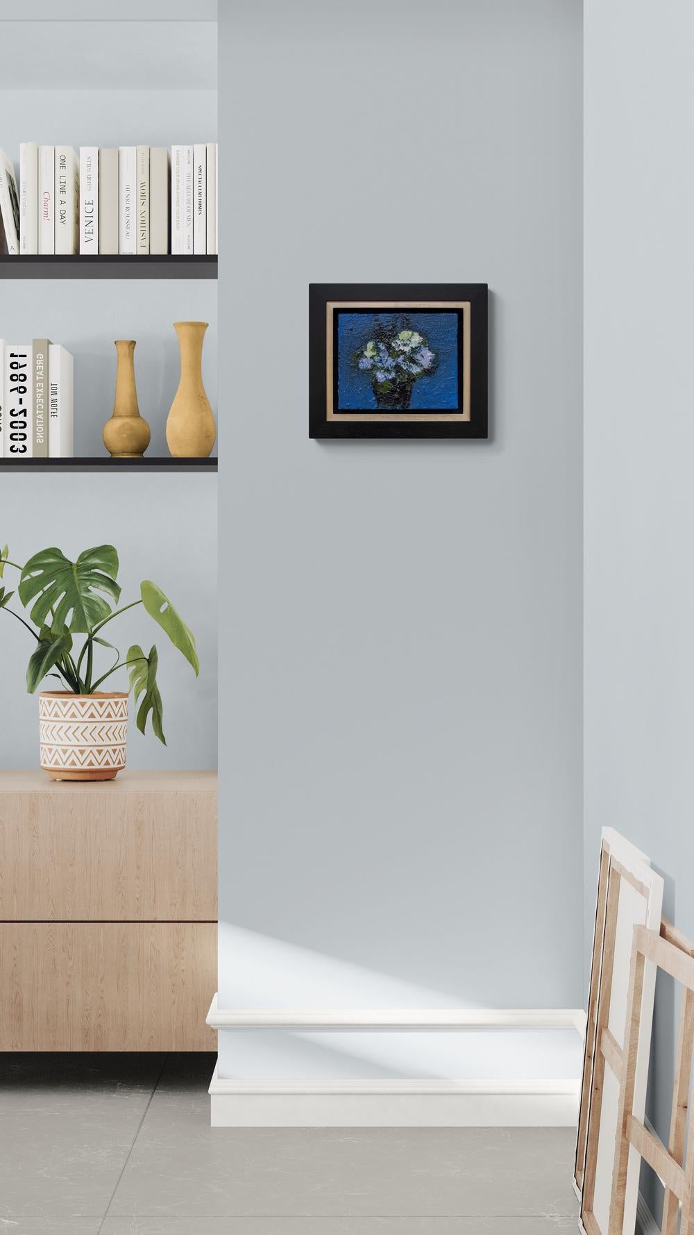 Violettblau mit Weiß - zeitgenössisch, floral, Stillleben, Öl auf Leinwand im Angebot 6