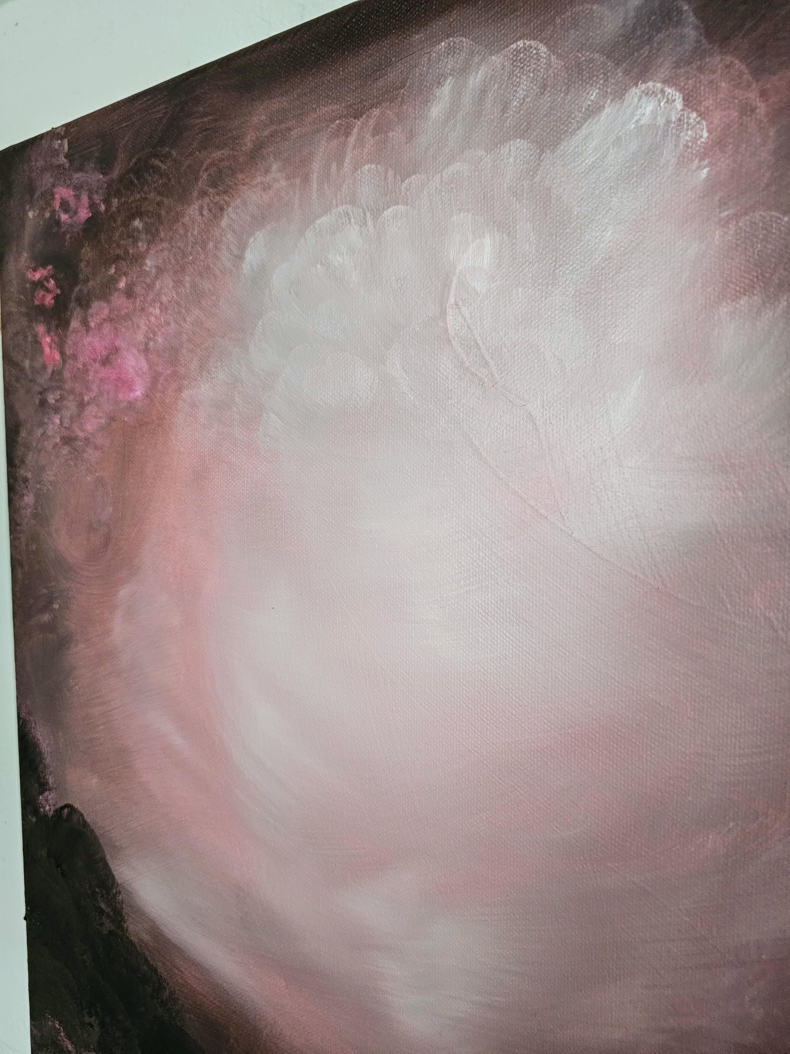 Angelic - Dreamy atmosphärischen ätherischen braun - rosa abstrakte Landschaft Malerei (Braun), Landscape Painting, von Jennifer L. Baker