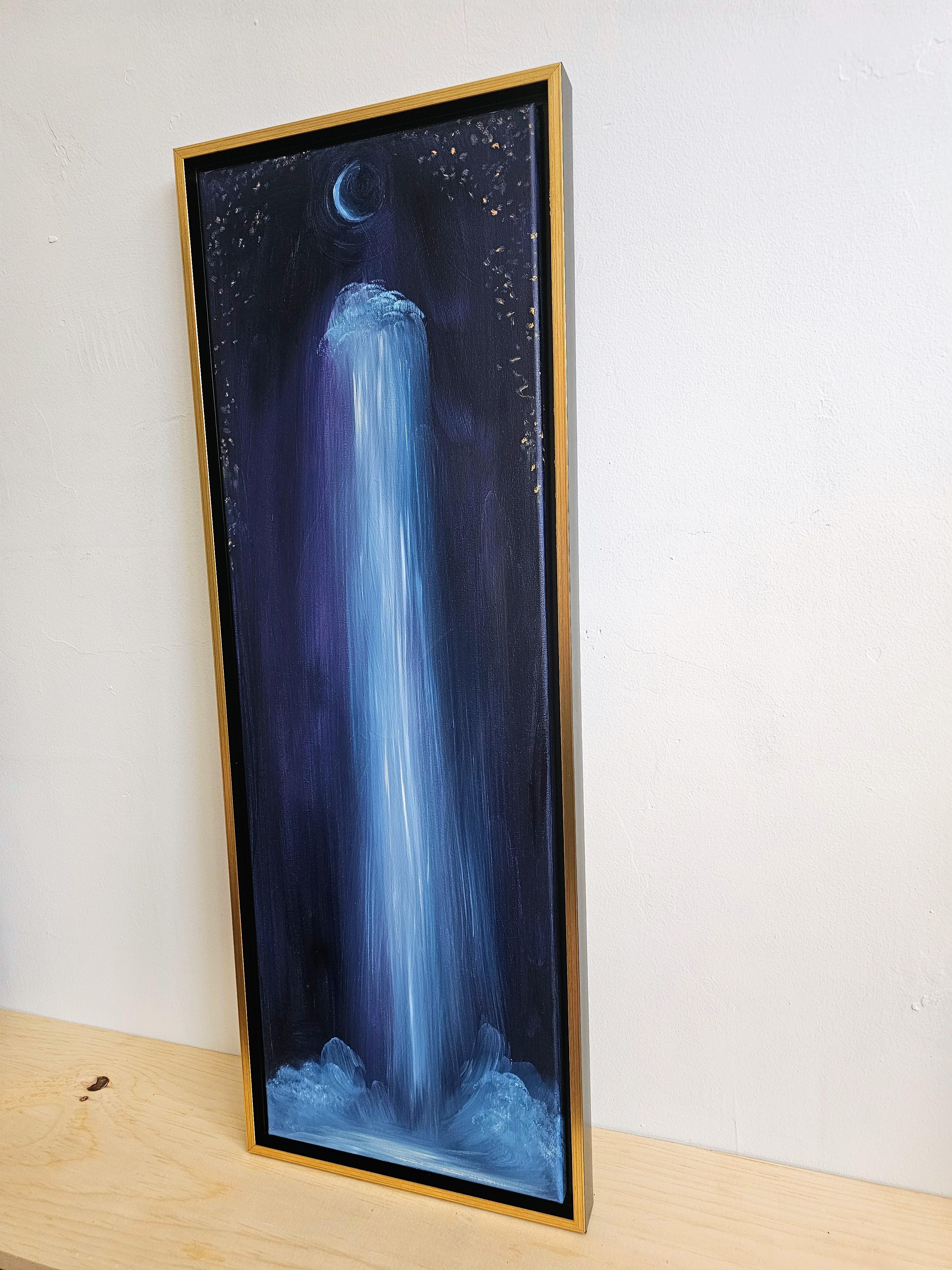 I Am Not Afraid of the Dark - Dramatisches Bild mit Mond, Sternen und Wasserfall im Angebot 10