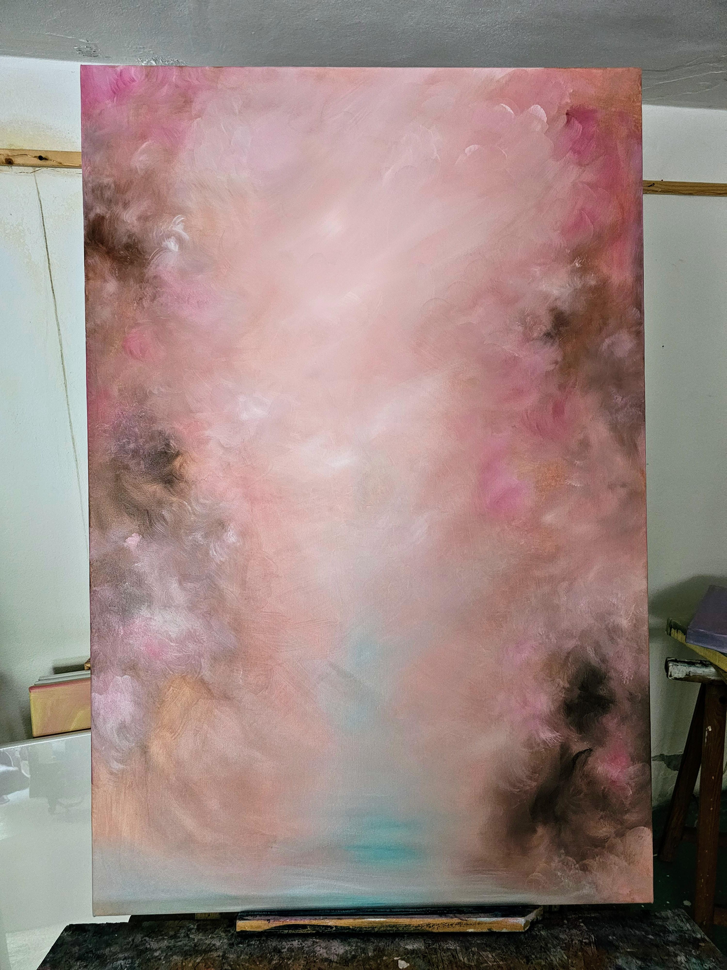 I miei pensieri tornano a te: un quadro astratto rosa caldo e oro in vendita 9