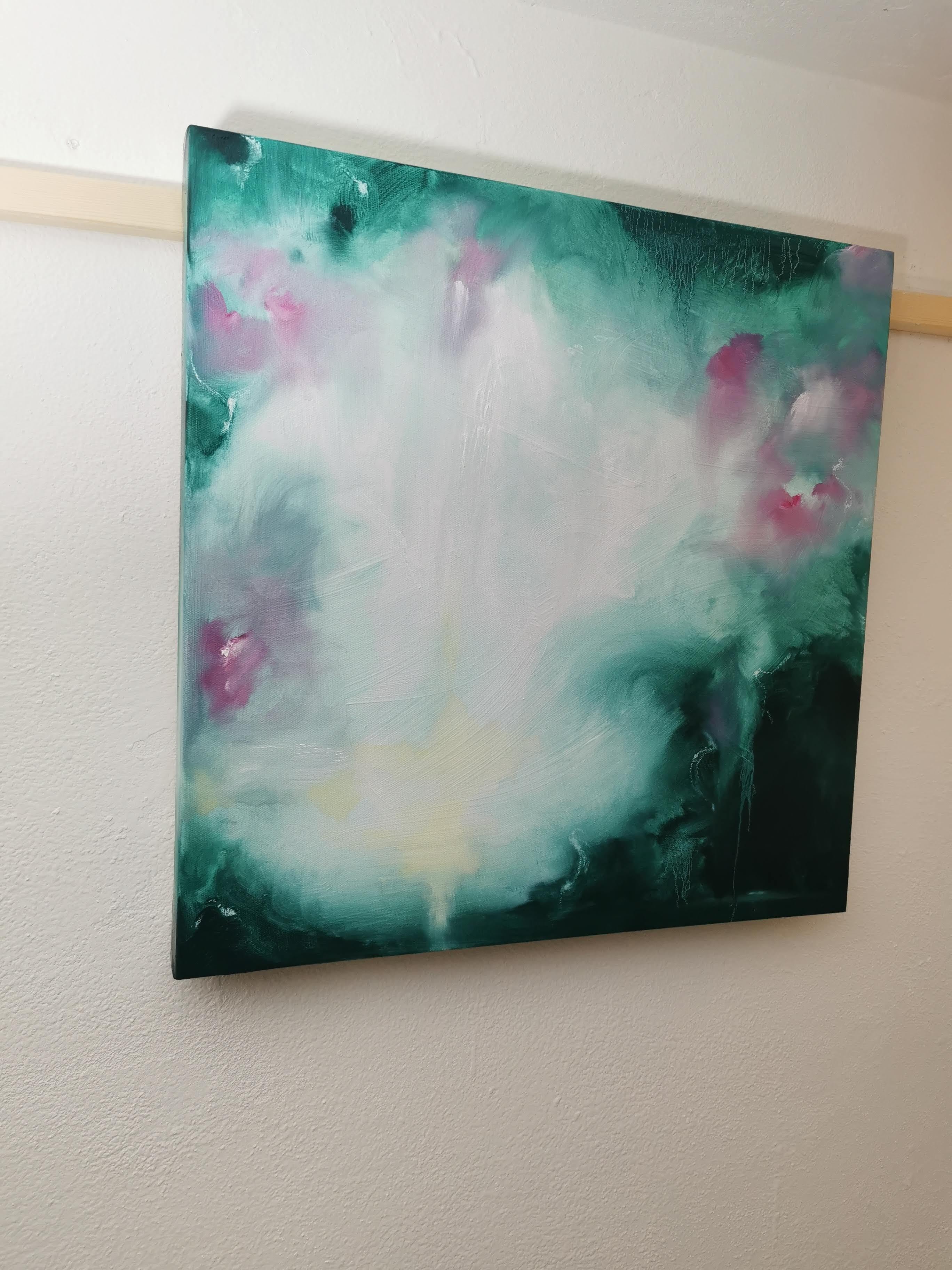 Nachtt blühendes Jasmine - Grünes und rosa abstraktes Blumengemälde (Blau), Abstract Painting, von Jennifer L. Baker