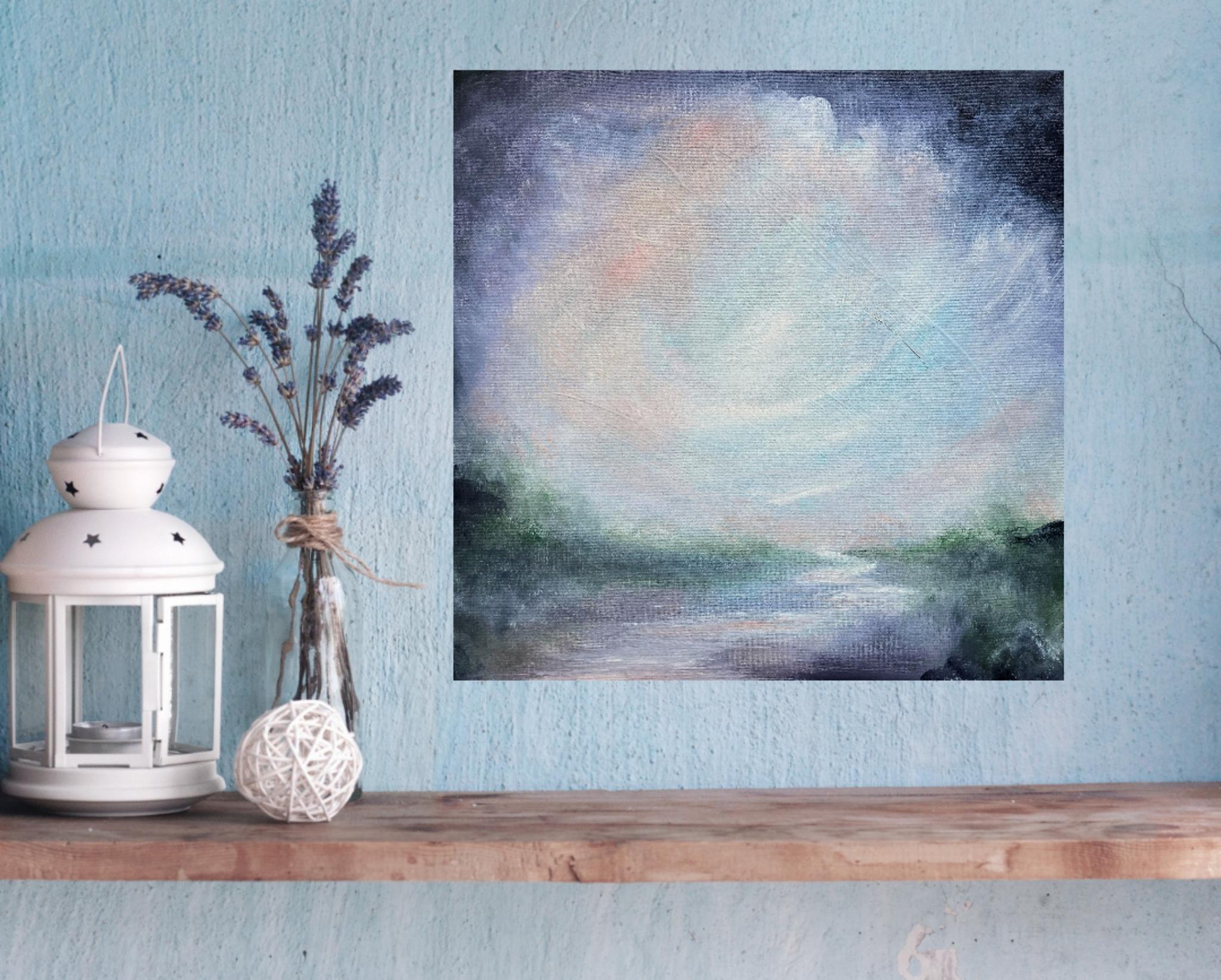 Notturno - Morbido paesaggio astratto di fiume dipinto in blu - Abstract Painting Grigio di Jennifer L. Baker
