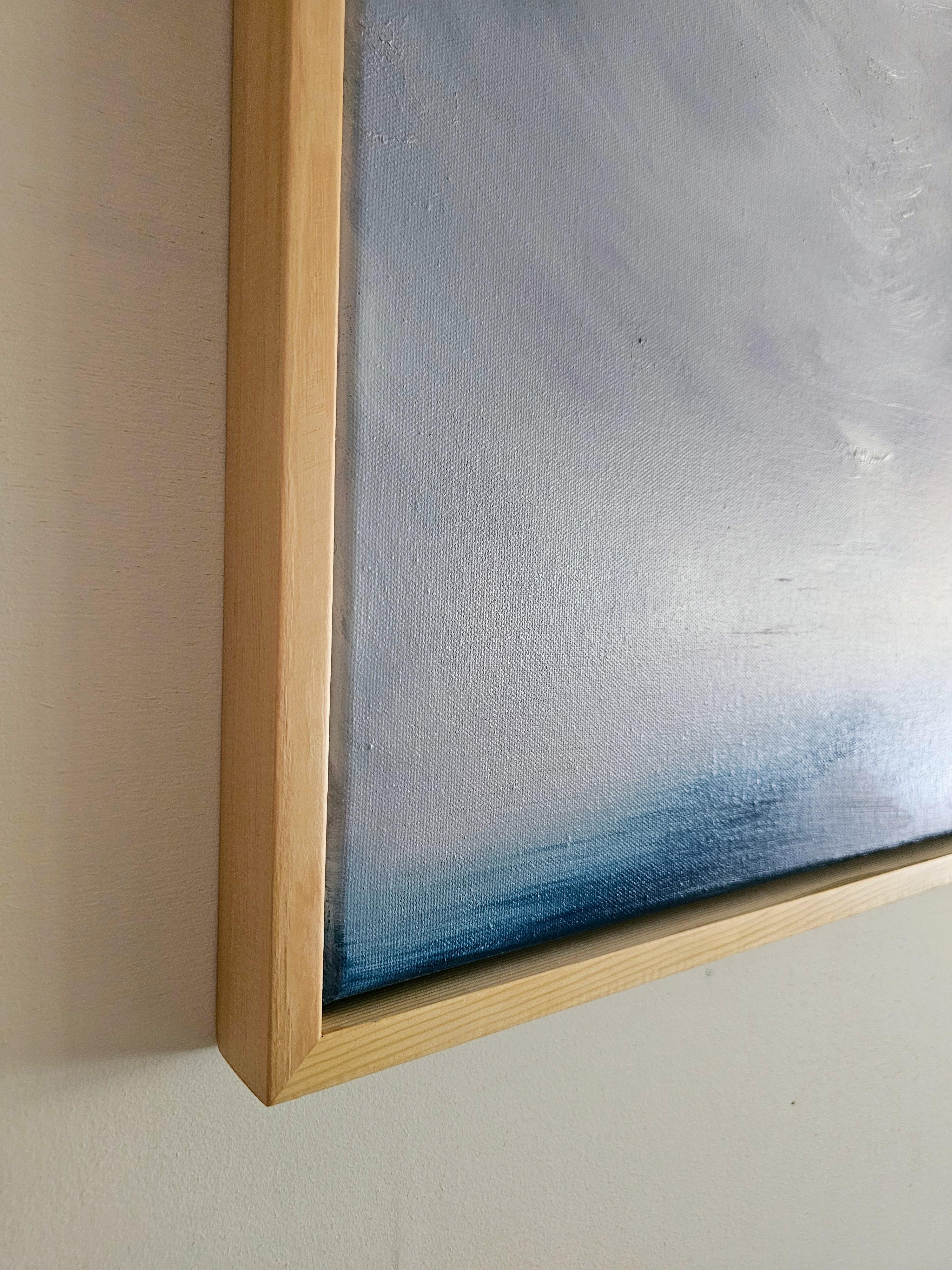 The frozen Lake letting go - Abstraktes blau-weißes Landschafts- Meereslandschaftsgemälde in Blau im Angebot 1