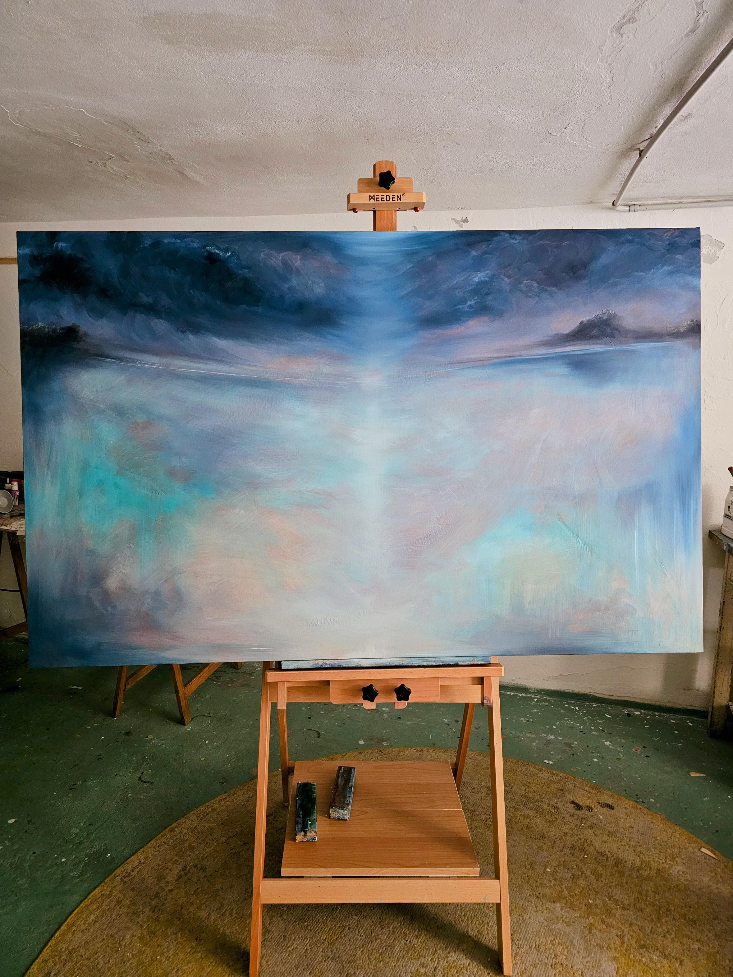 La stagione del cielo - Grande quadro astratto di paesaggio marino blu e maestoso - Painting Contemporaneo di Jennifer L. Baker
