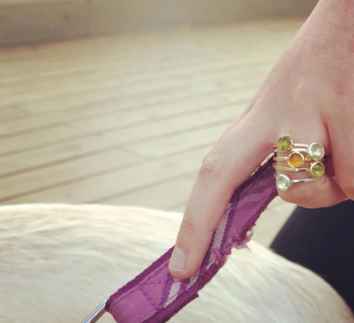 Jennifer Liang 14 KT Gold Green Peridot Stackable Gemstone Ring In New Condition For Sale In New York, NY