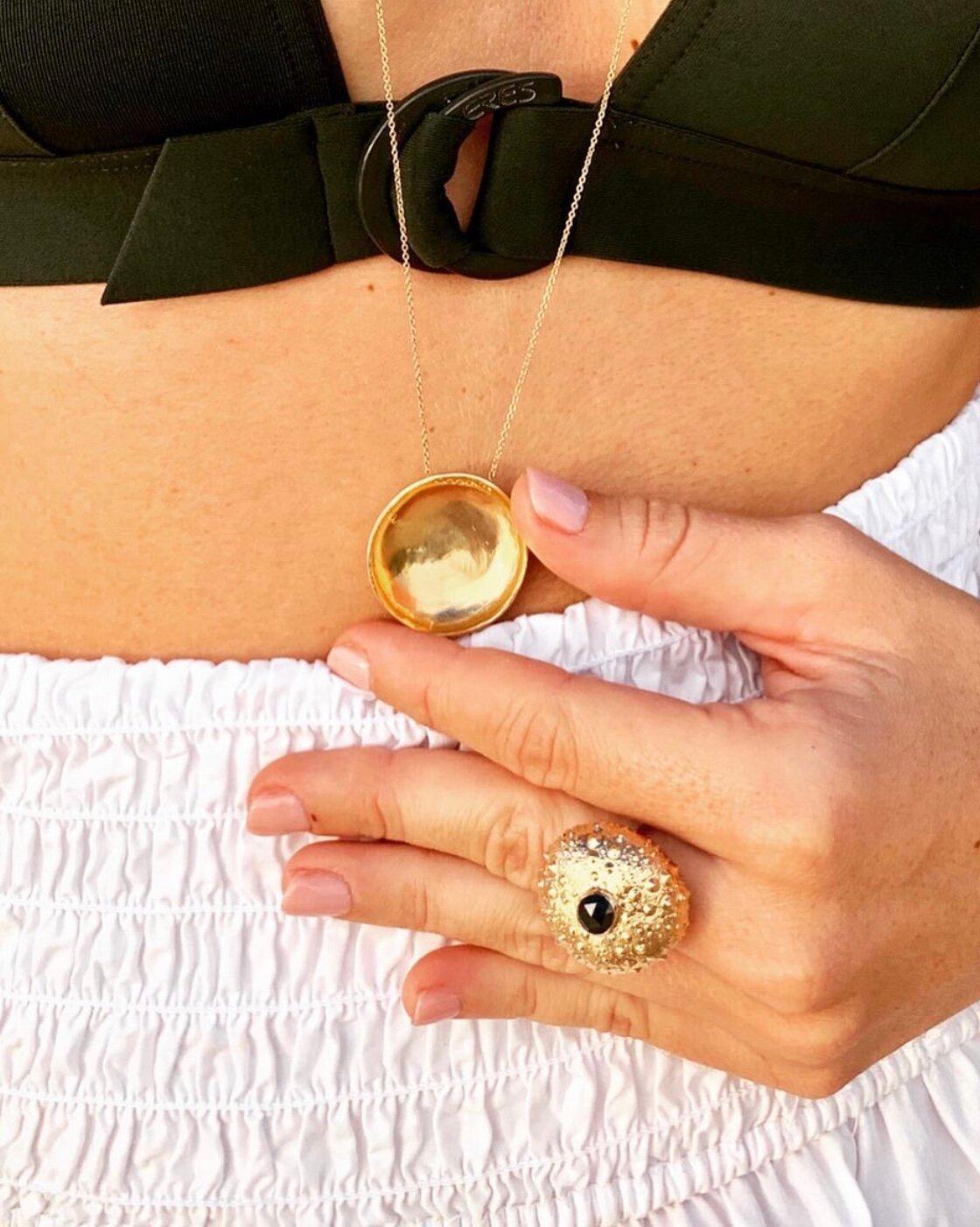 Cabochon Jennifer Liang 14 KT Gold Mini Sea Urchin Ring with Black Diamond For Sale