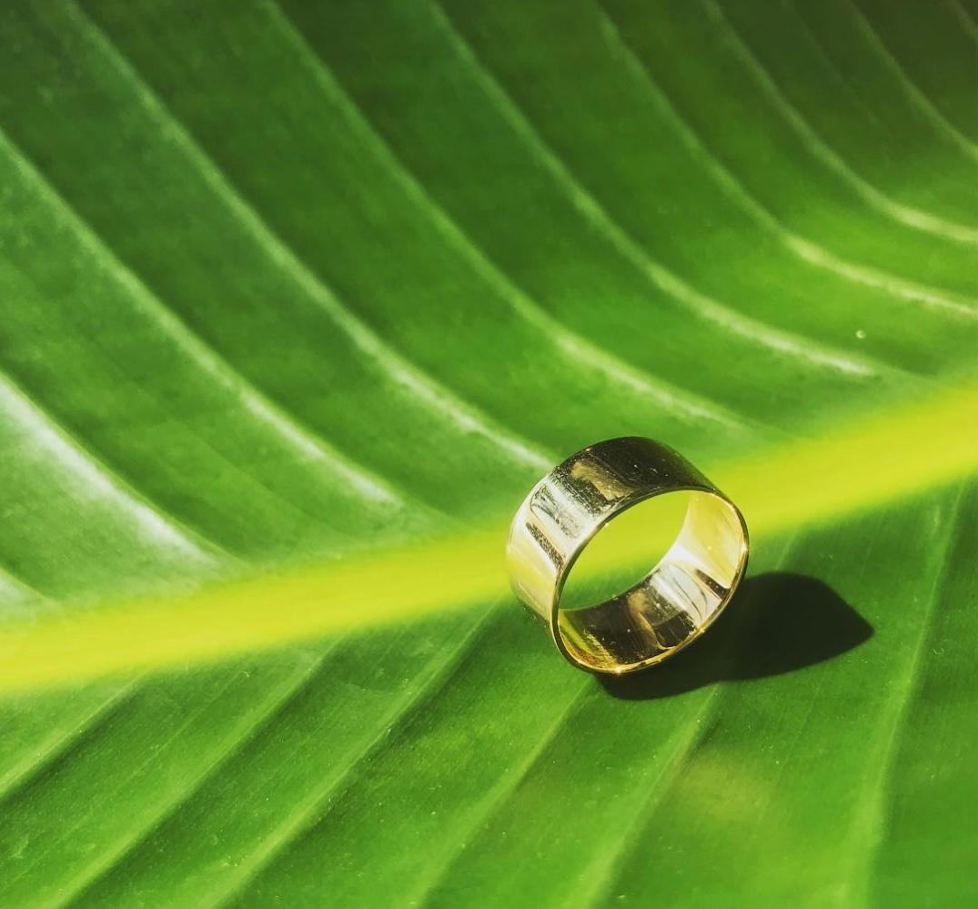 Jennifer Liang 14 KT Gold Ring Band For Sale 1
