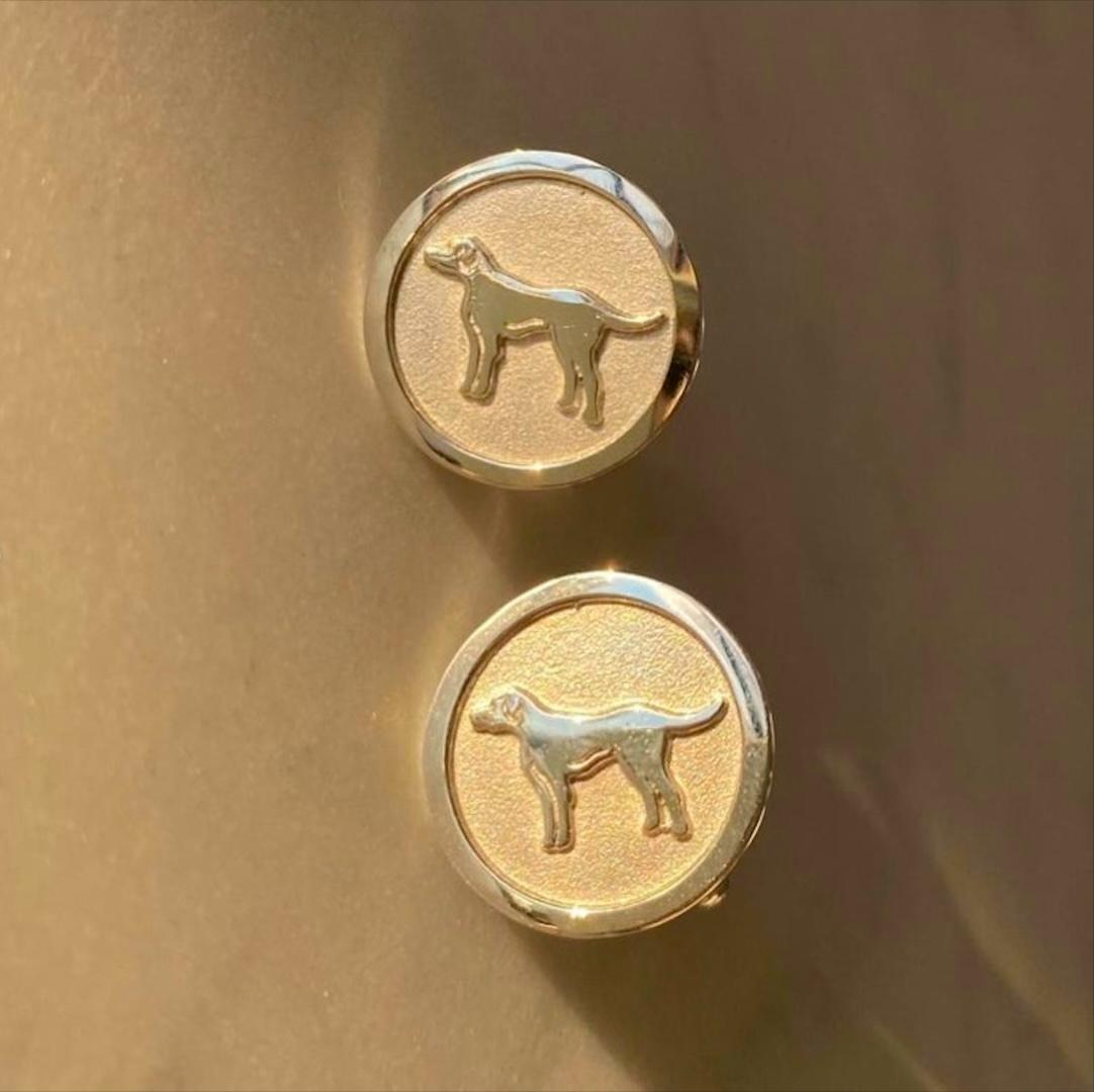 Jennifer Liang 14 KT Yellow Gold Chinese Zodiac Dog Cufflinks In New Condition For Sale In New York, NY