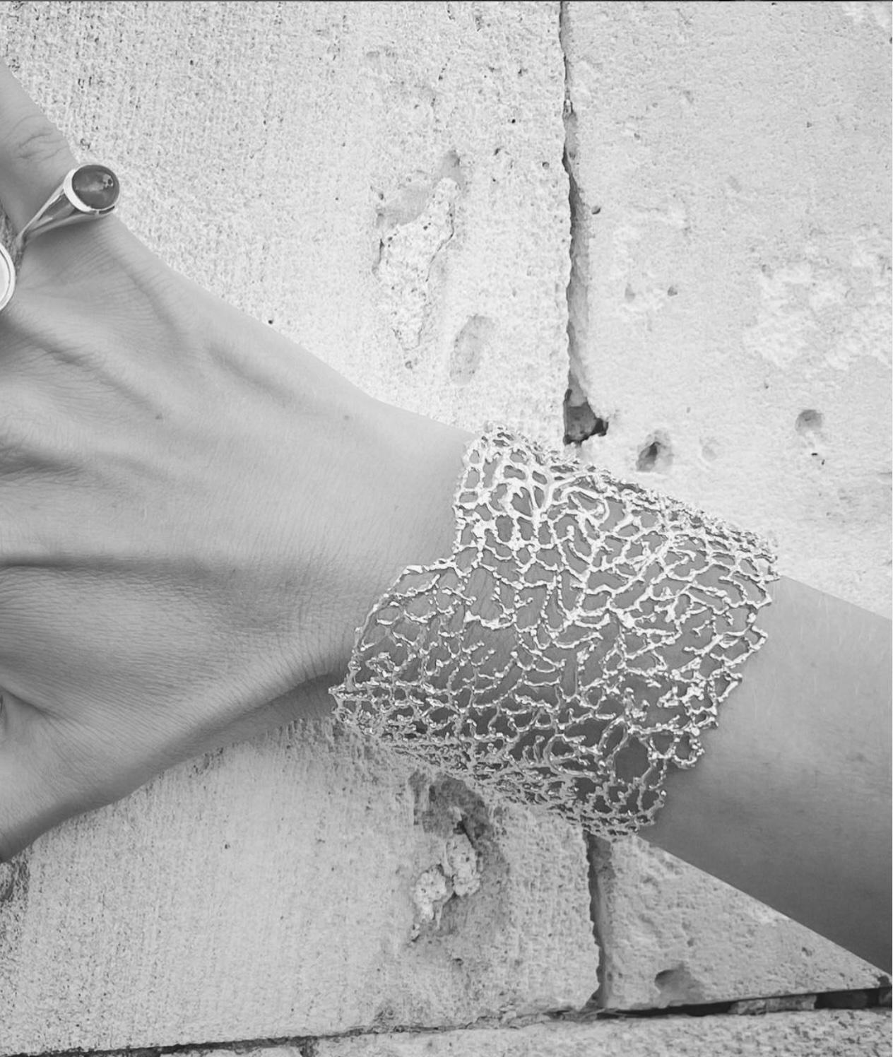 Women's Jennifer Liang Sterling Silver Medium Sea Fan Cuff For Sale