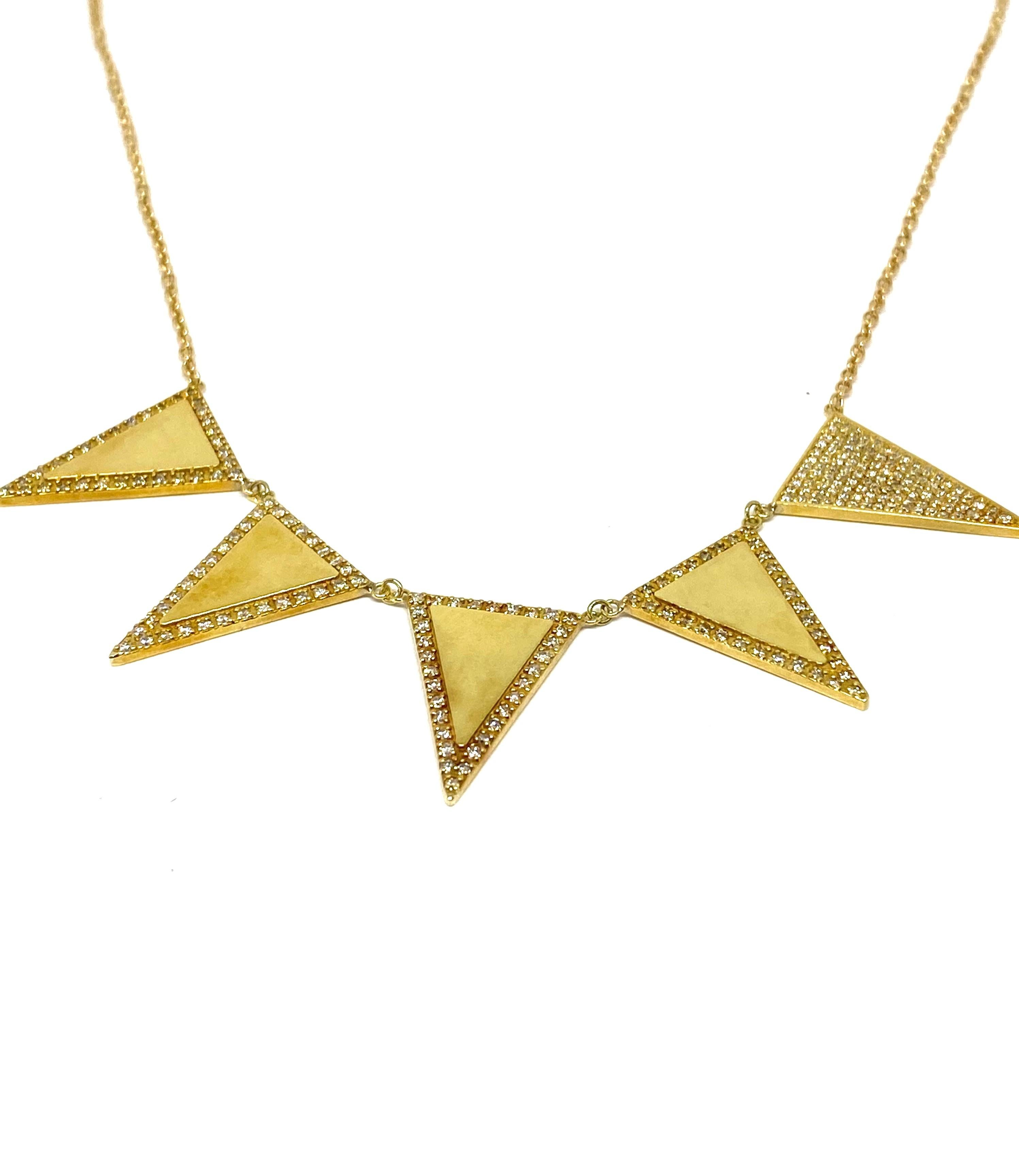 Jennifer Meyer 18K Yellow Gold and Diamond Triangle Necklace 

Product details:
18K yellow gold and 1.5ct pave diamond chain necklace with five pyramid motif pendants
Each triangle measure 0.75