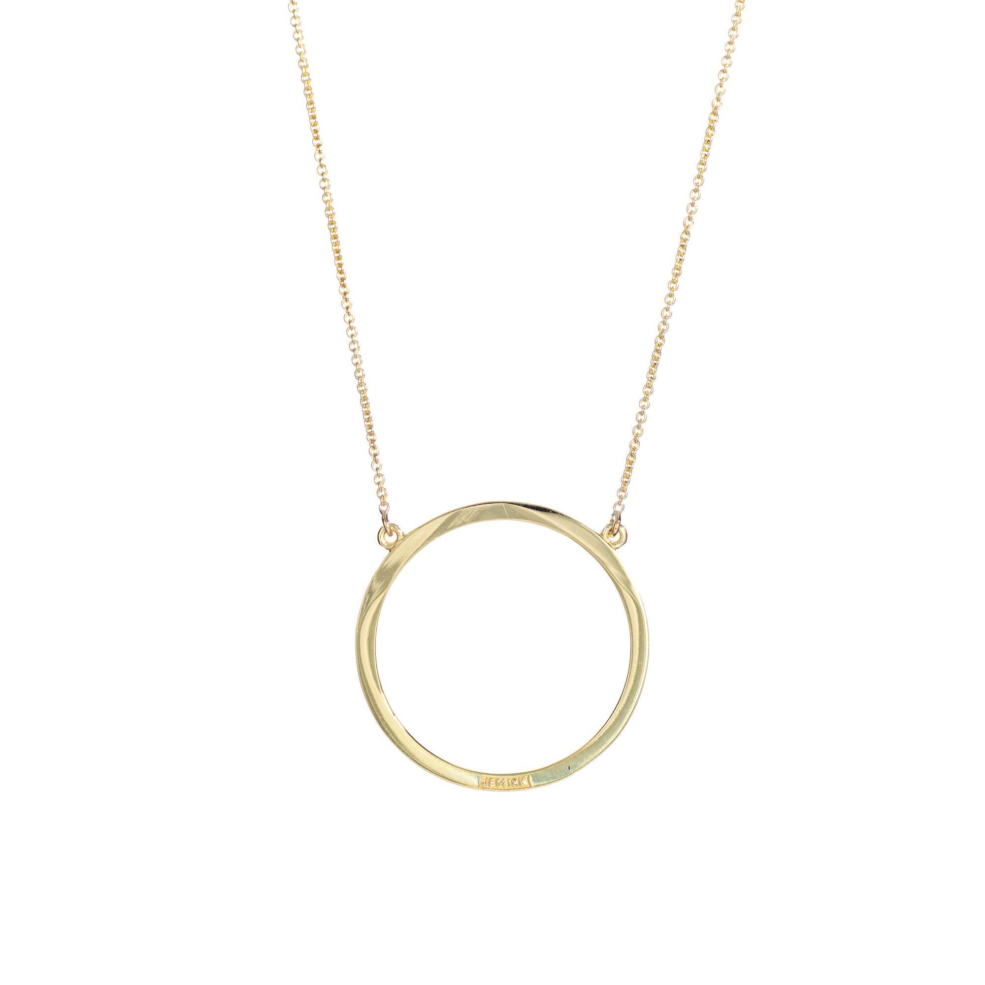 Stylish and finely detailed Jennifer Meyer Open Circle Necklace crafted in 18 karat yellow gold.

The circle pendant measures 1 inch and is attached to a fine link 17