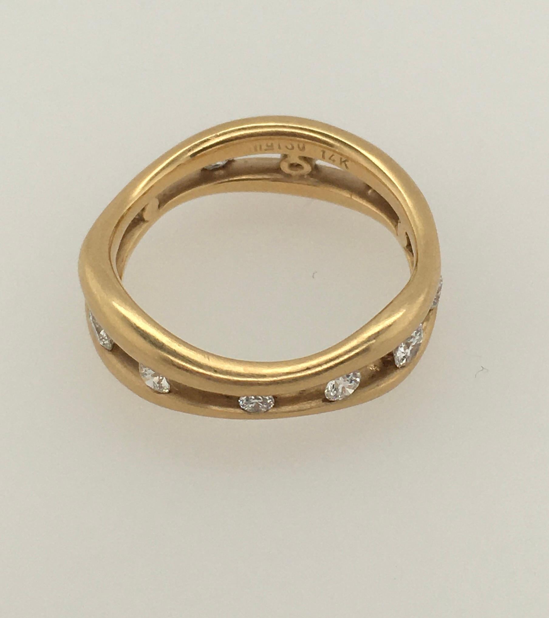 JENNIFER SHIGETOMI Floating Micro Bead Diamonds set in 2 Band Yellow Gold  Ring  In Excellent Condition For Sale In Kennebunkport, ME