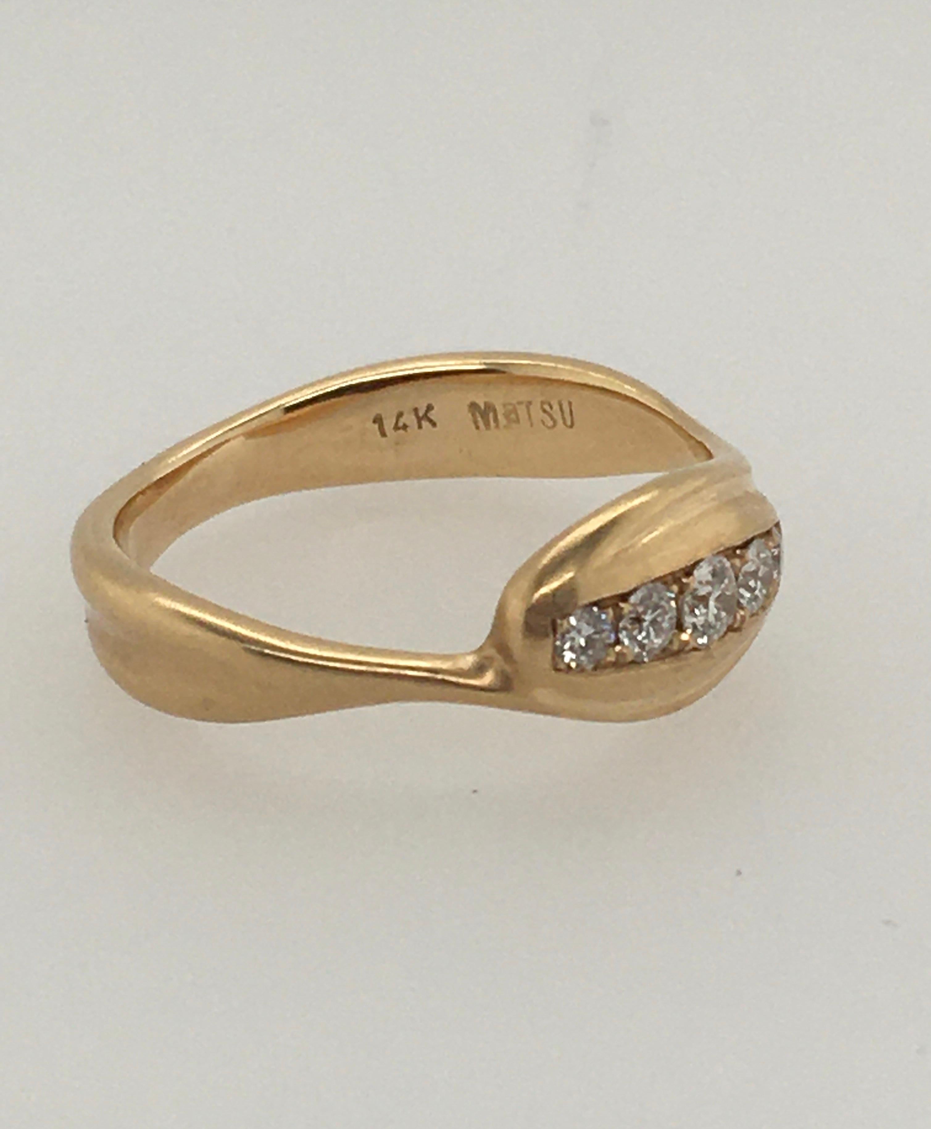 Modern JENNIFER SHIGETOMI Five Embedded Diamonds in Polished Satin Finish Gold Ring For Sale