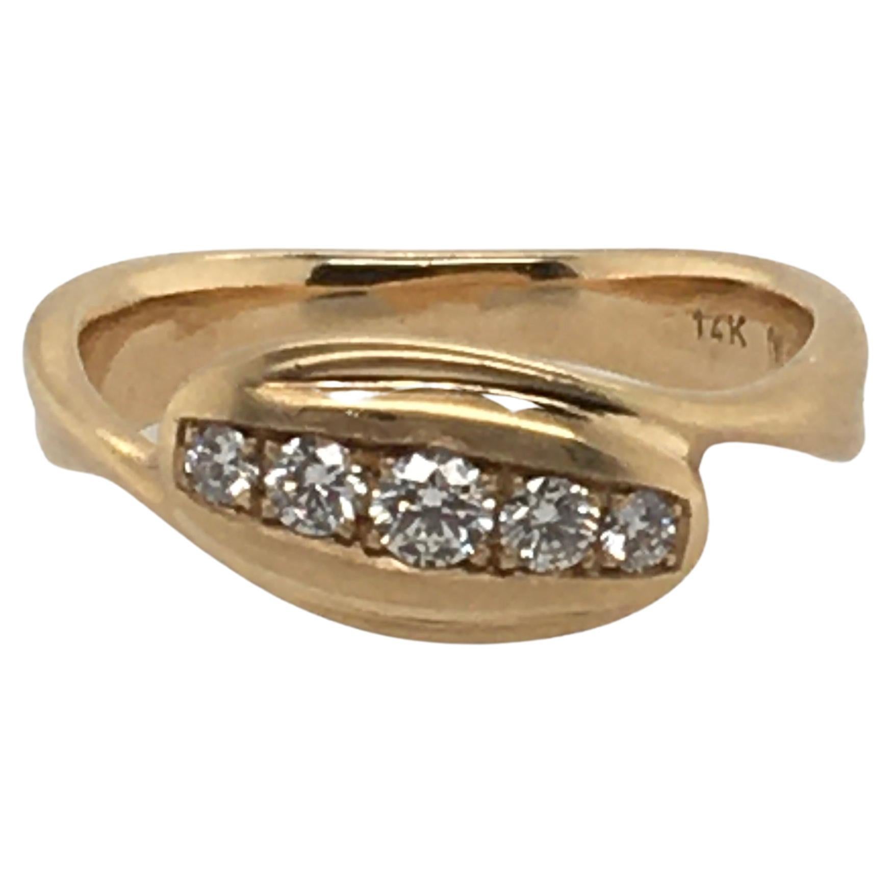 JENNIFER SHIGETOMI Five Embedded Diamonds in Polished Satin Finish Gold Ring For Sale