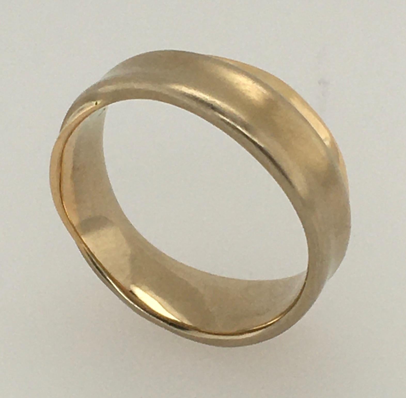 JENNIFER SHIGETOMI Stilisierter Guinevere-Ring aus Blattgold und Vine-Satin im Zustand „Hervorragend“ im Angebot in Kennebunkport, ME