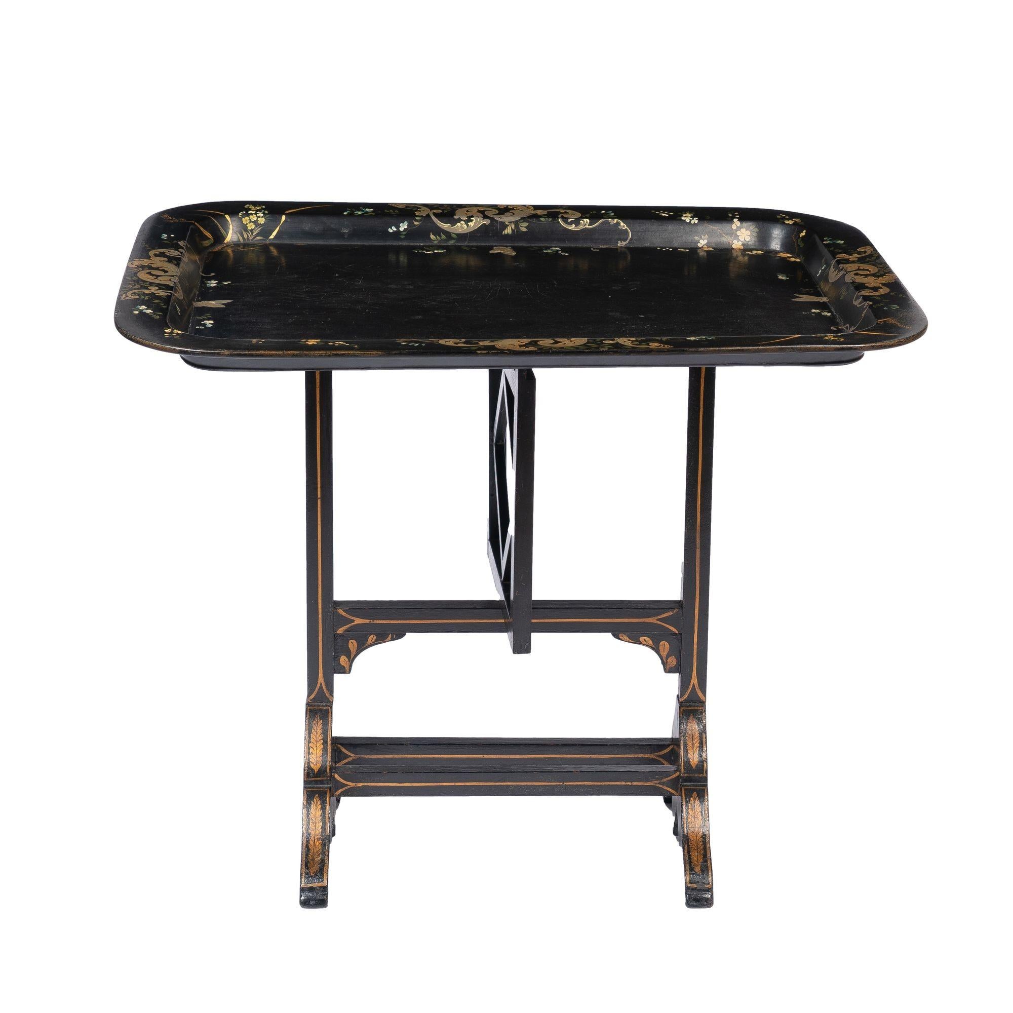 Jennings & Bettridge Tabletttisch mit Klappplatte, 1830 (Mittleres 19. Jahrhundert) im Angebot