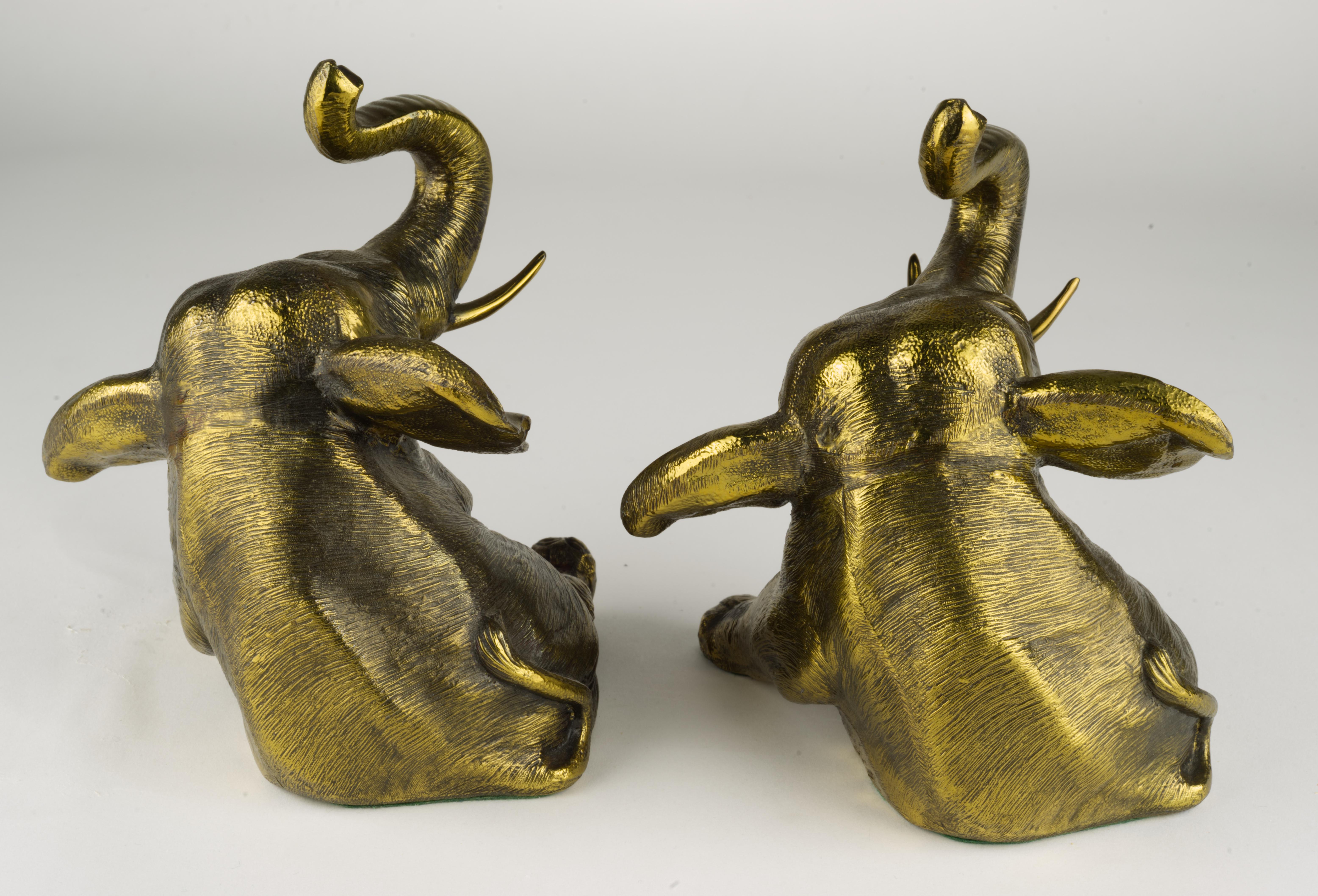 American Jennings Brothers Pair of Bronze Elephant Bookends For Sale
