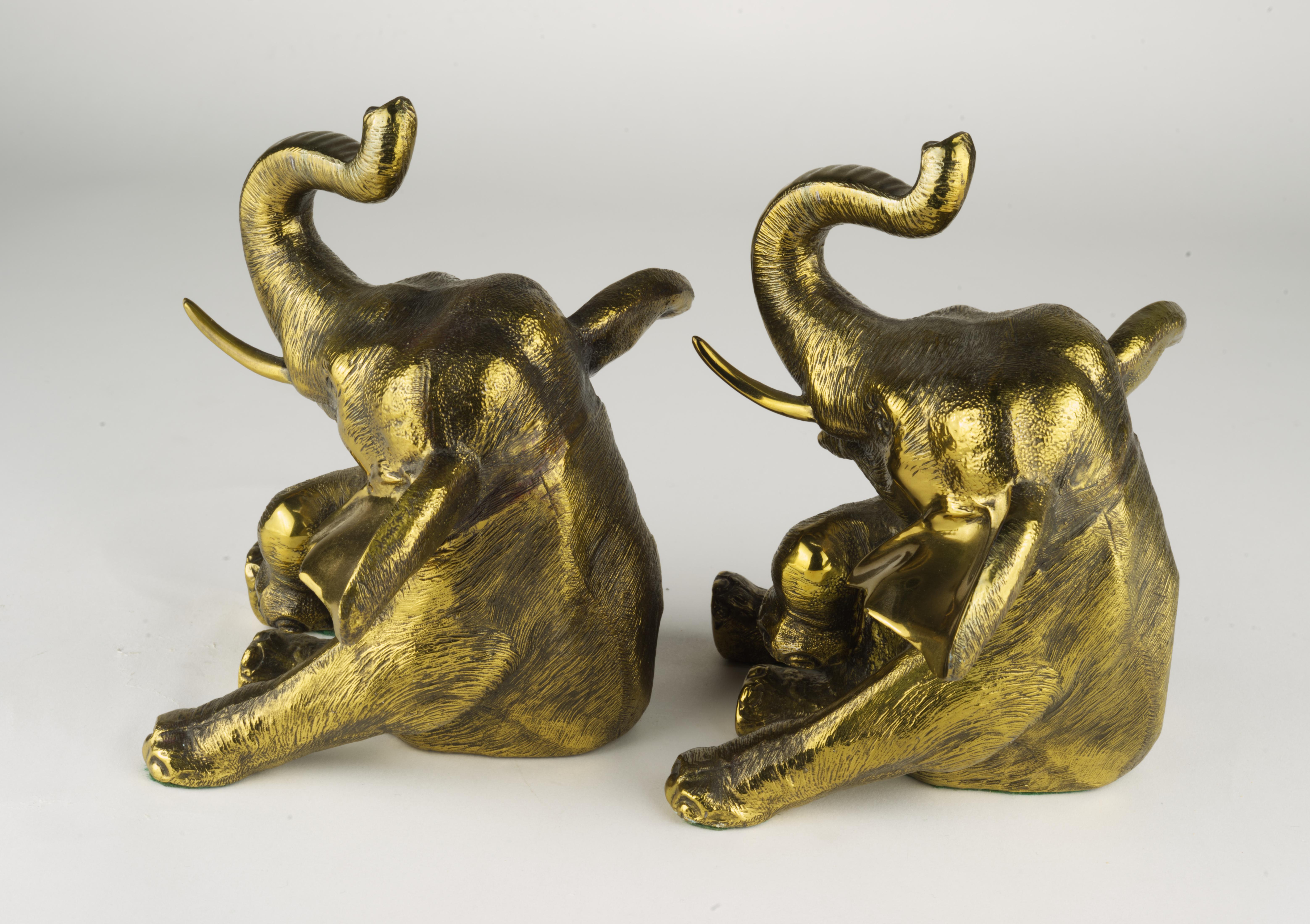 Cast Jennings Brothers Pair of Bronze Elephant Bookends For Sale