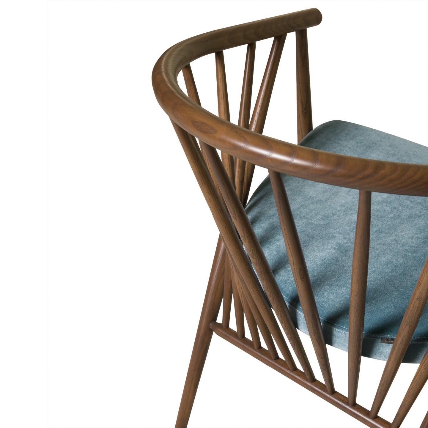 italien Jenny, fauteuil contemporain tapissé en bois de frêne tourné, par Morelato en vente