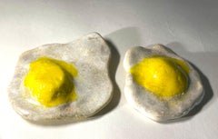 "Deux œufs" -- Sculpture de Jenny Day