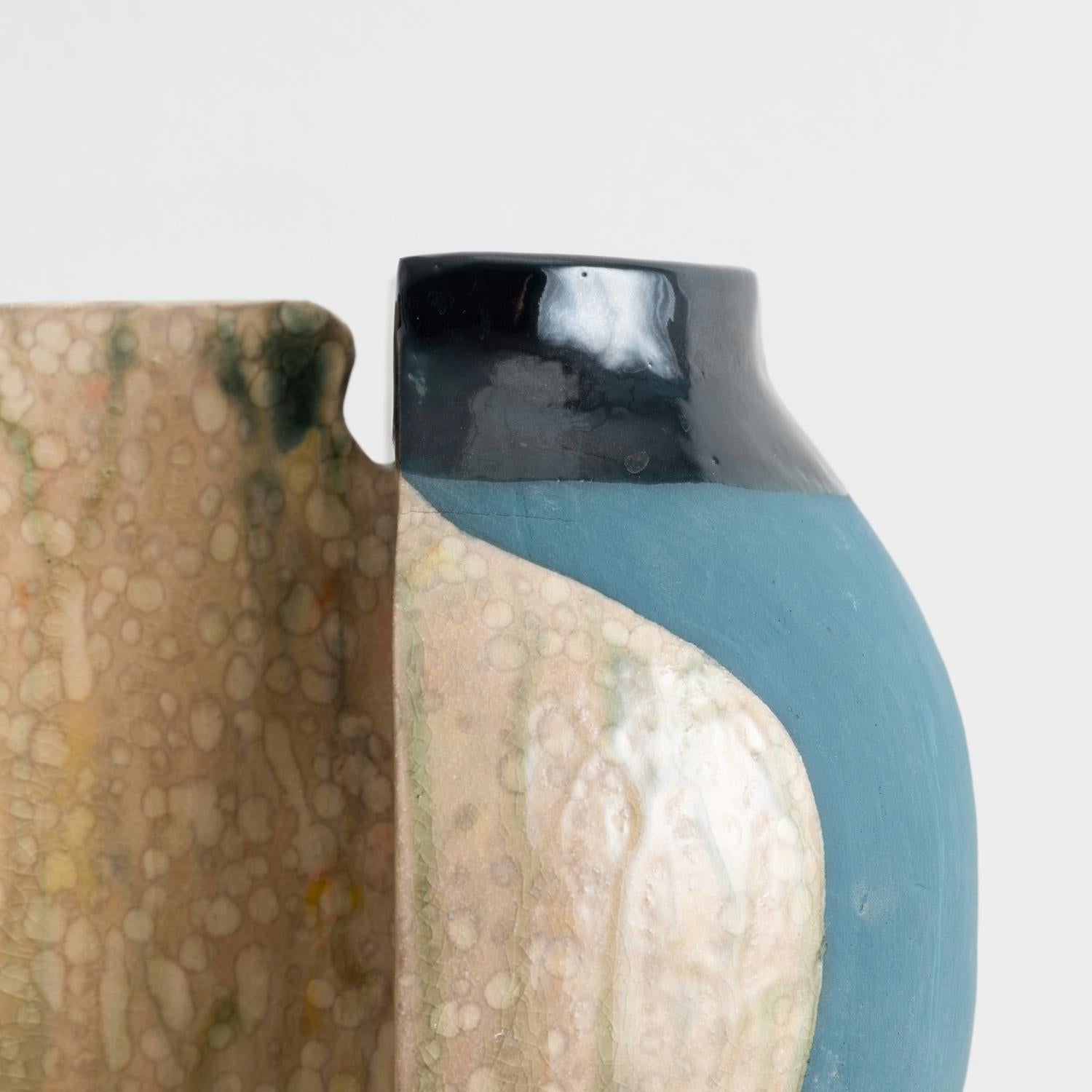 Vase en céramique émaillée et en grès Kintsugi de Jenny Hata Blumenfield en vente 2