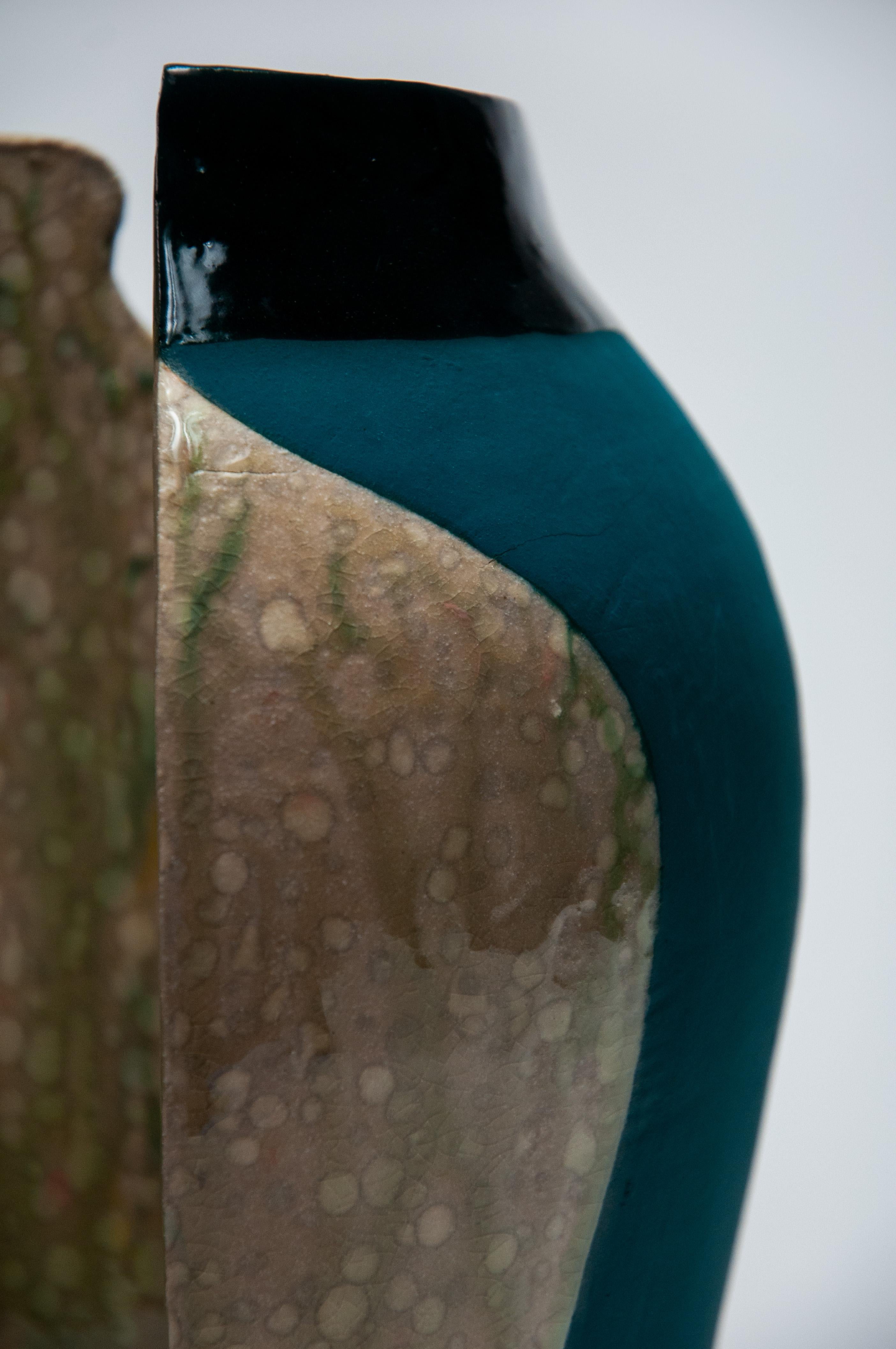 Vase en céramique émaillée et en grès Kintsugi de Jenny Hata Blumenfield en vente 1