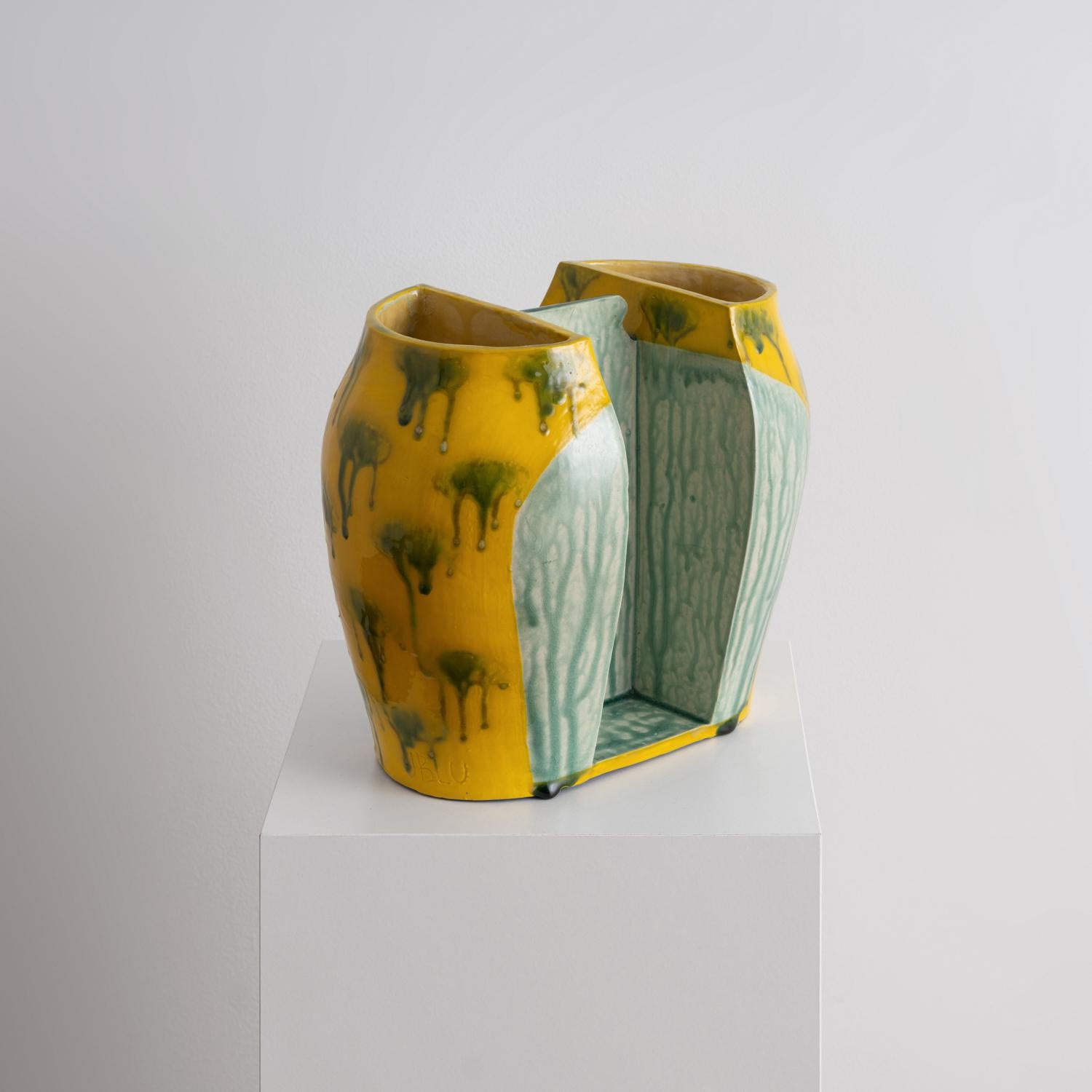 XXIe siècle et contemporain Vase en céramique émaillée en grès de Jenny Hata Blumenfield en vente