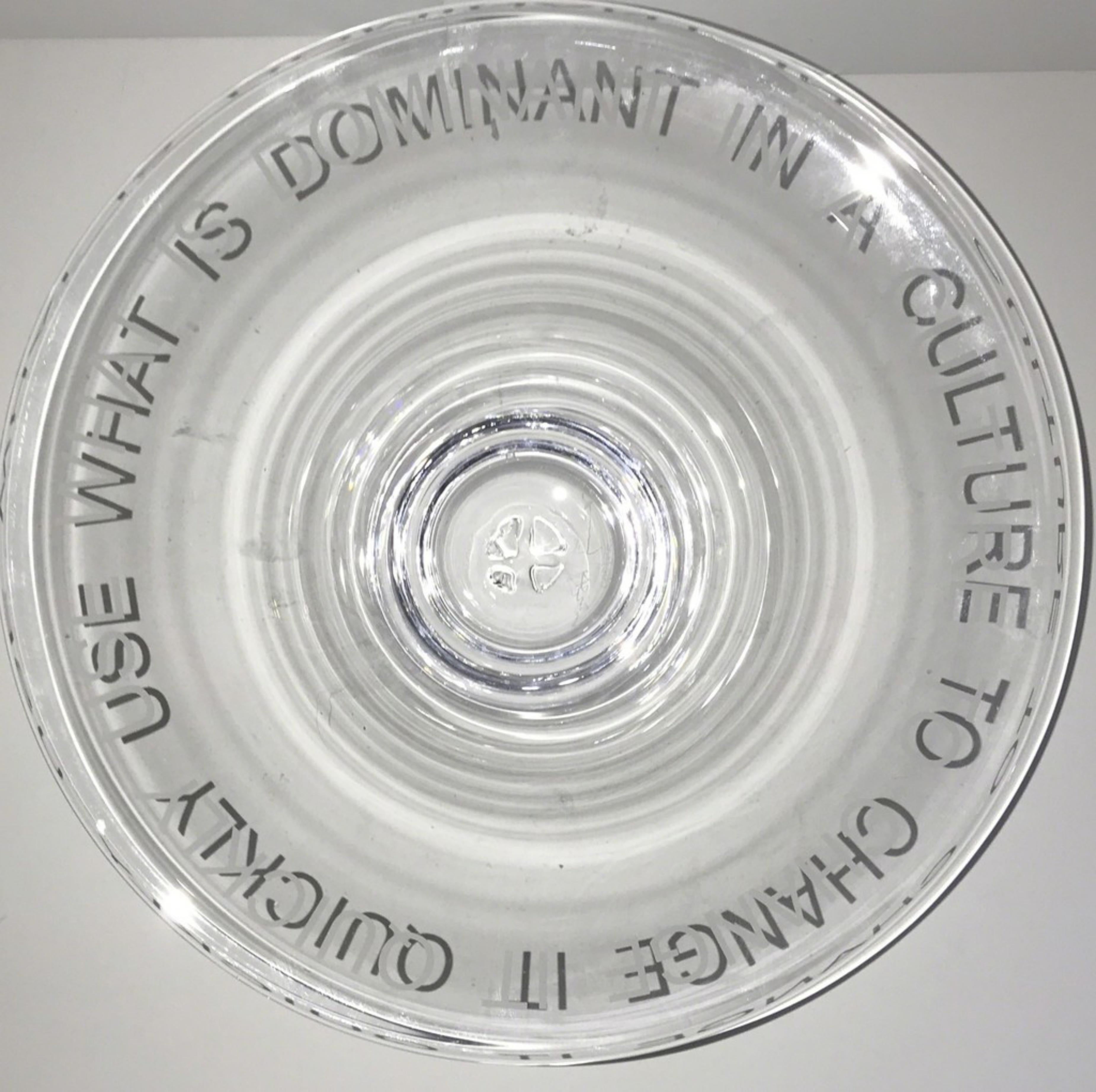 Jenny Holzer
USE WHAT IS DOMINANT IN A CULTURE TO CHANGE IT, 2003
Hand Blown Glass Bowl
4 × 10 × 10 inches
Edition 68/200
Signed and numbered 68/200 on the underside with Holzer
s incised signature: also bears the manufacturers signature
Published