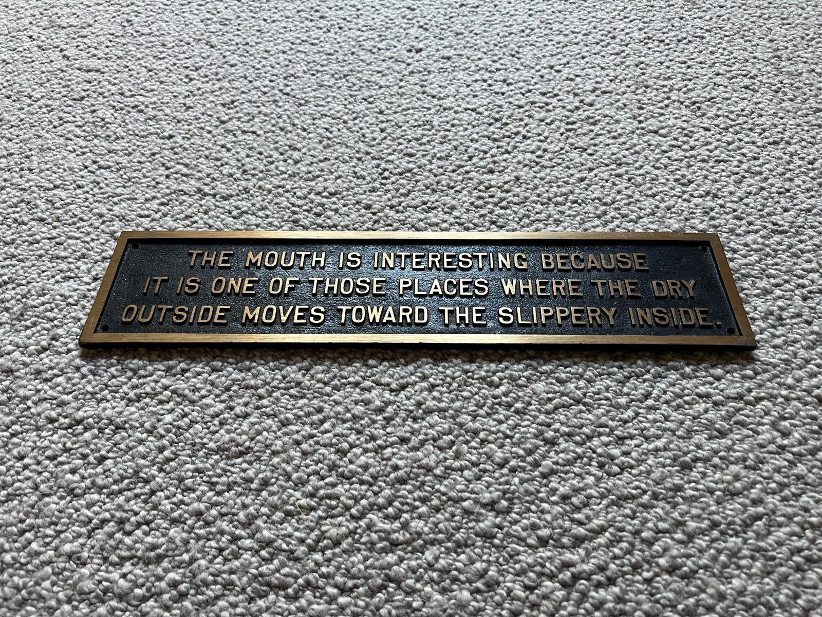 Jenny HOLZER (b. 1950)
Untitled from the series THE LIVING SERIES, 1981
Bronze plaque.
This work is the artist proof number 2 from an edition of 3 plus 2 artist’s proofs.
10 x 45.5 cm - 4 x 18 in

Provenance :
- Galerie Barbara Gladstone, New York
-