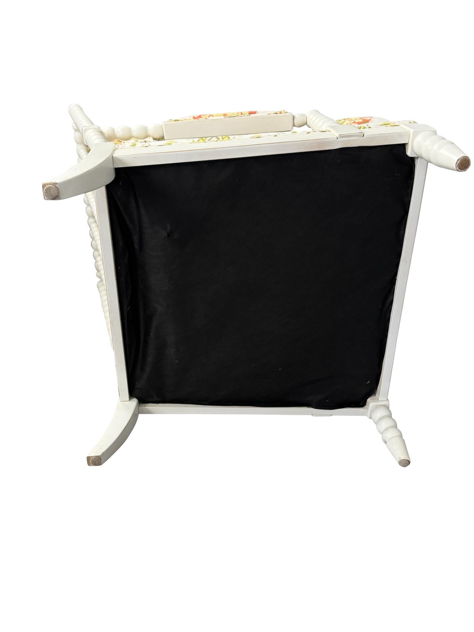 Jenny Lind Spool Chair et Ottoman assorti en blanc en vente 2