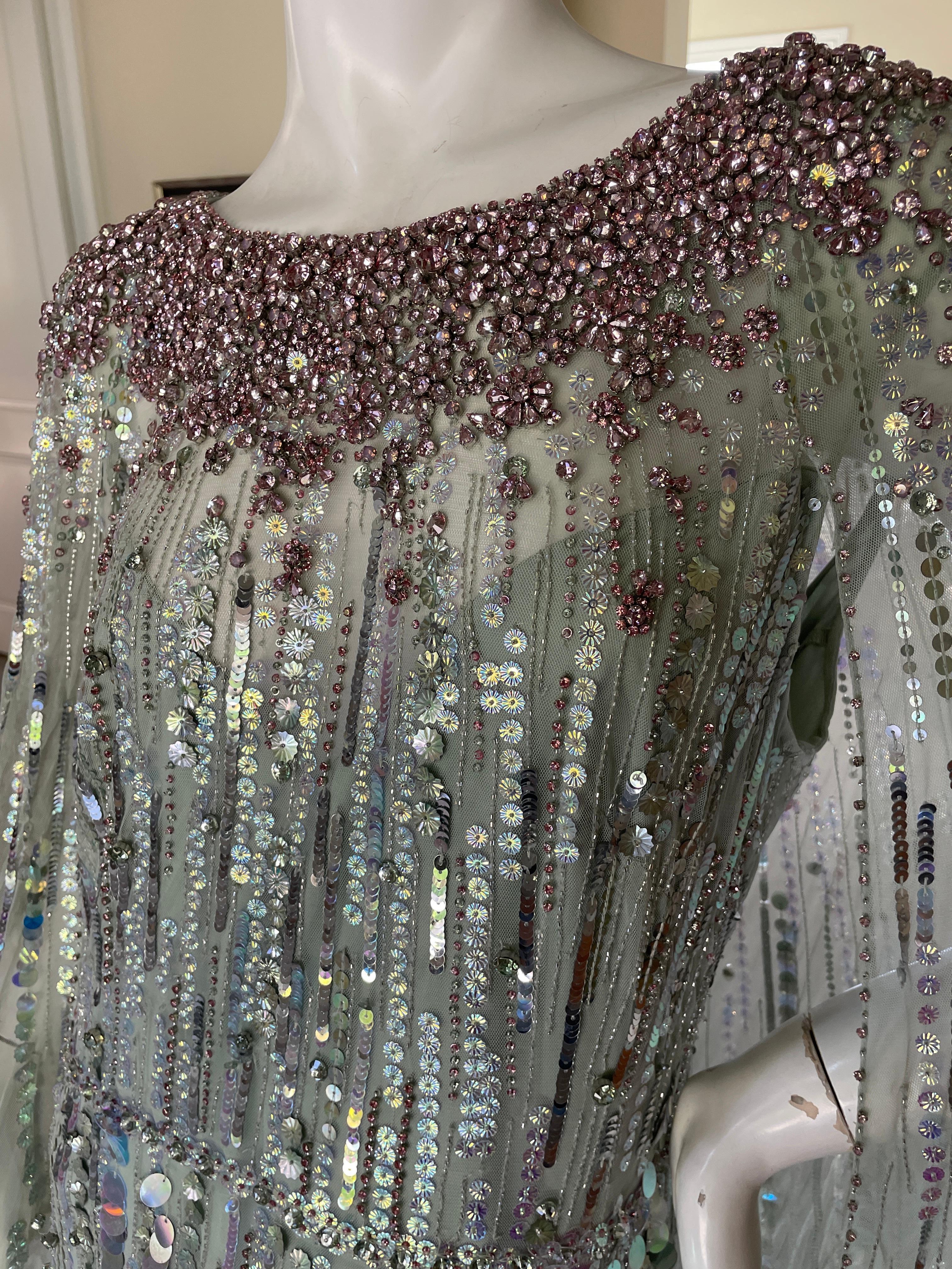 Jenny Packham Verschönertes „Elizabeth“ Umhang-Abendkleid, aktuelle Saison $5449 14 im Angebot 3
