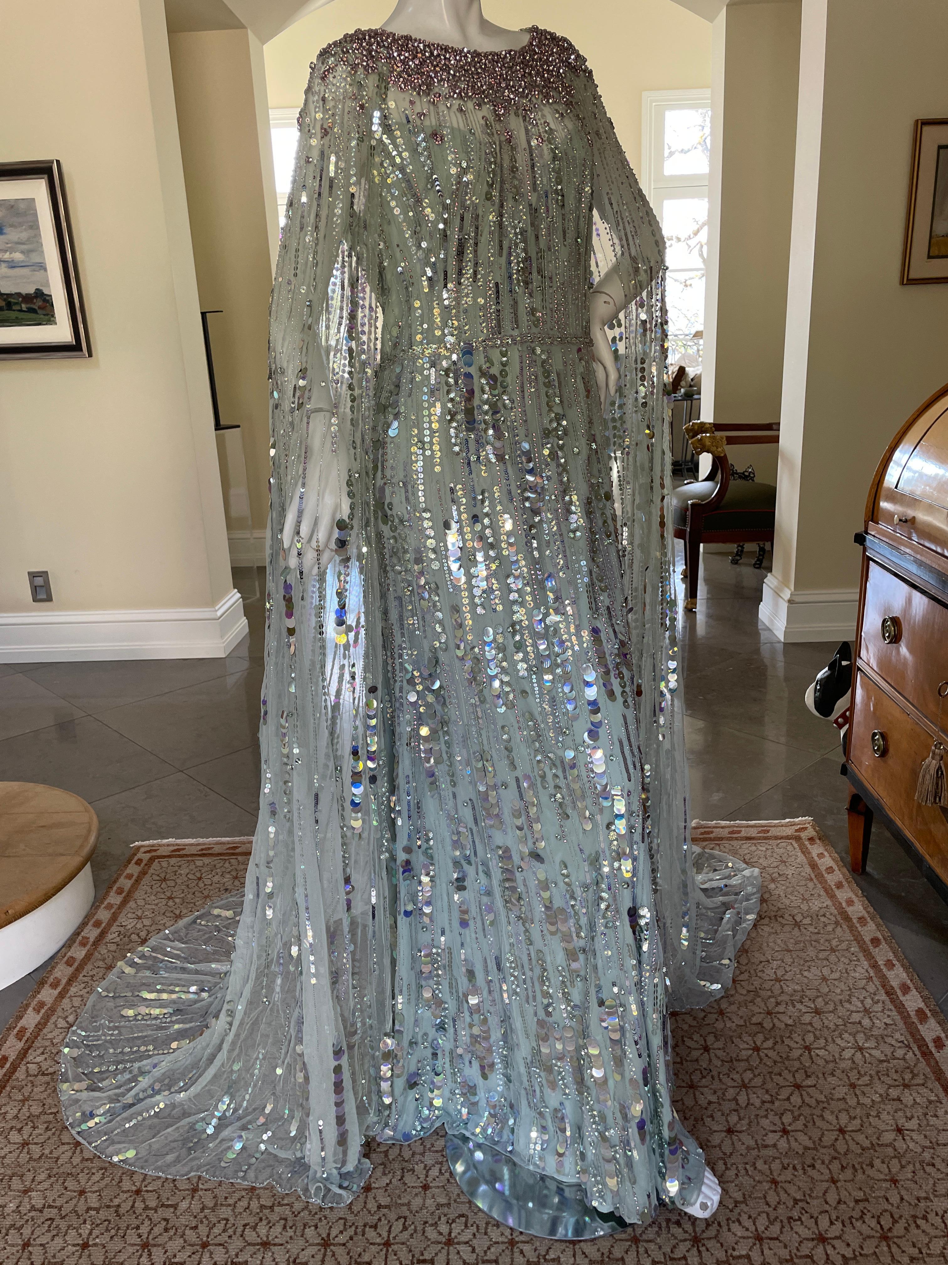 Jenny Packham Verschönertes „Elizabeth“ Umhang-Abendkleid, aktuelle Saison $5449 14 im Angebot 6