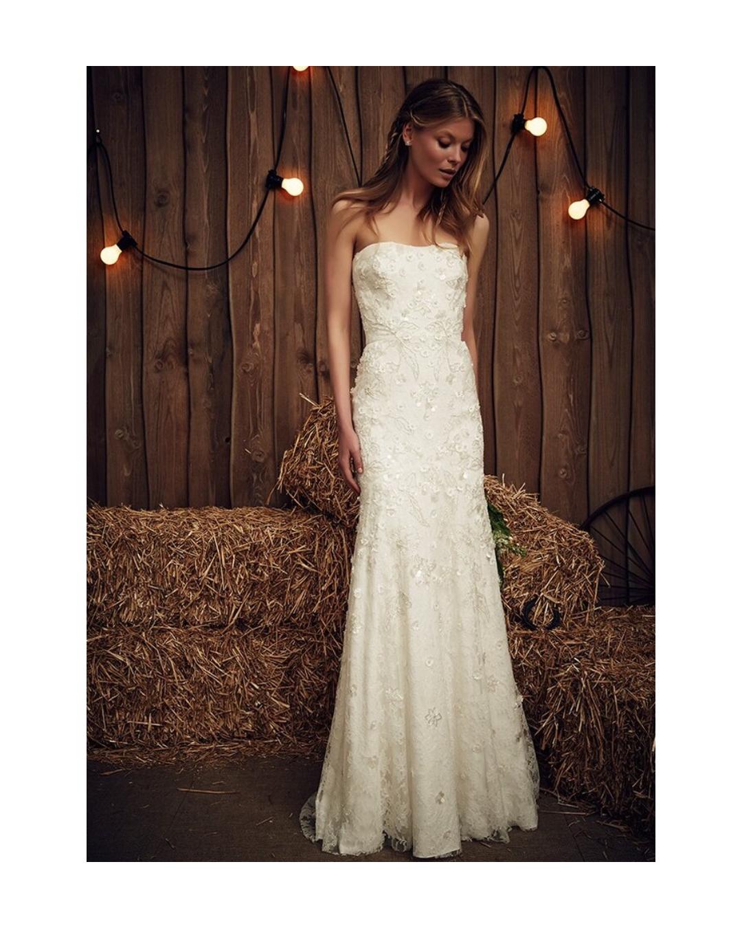 Gray Jenny Packham F/W 16 floral lace pearl beaded strapless tulle wedding gown dress For Sale