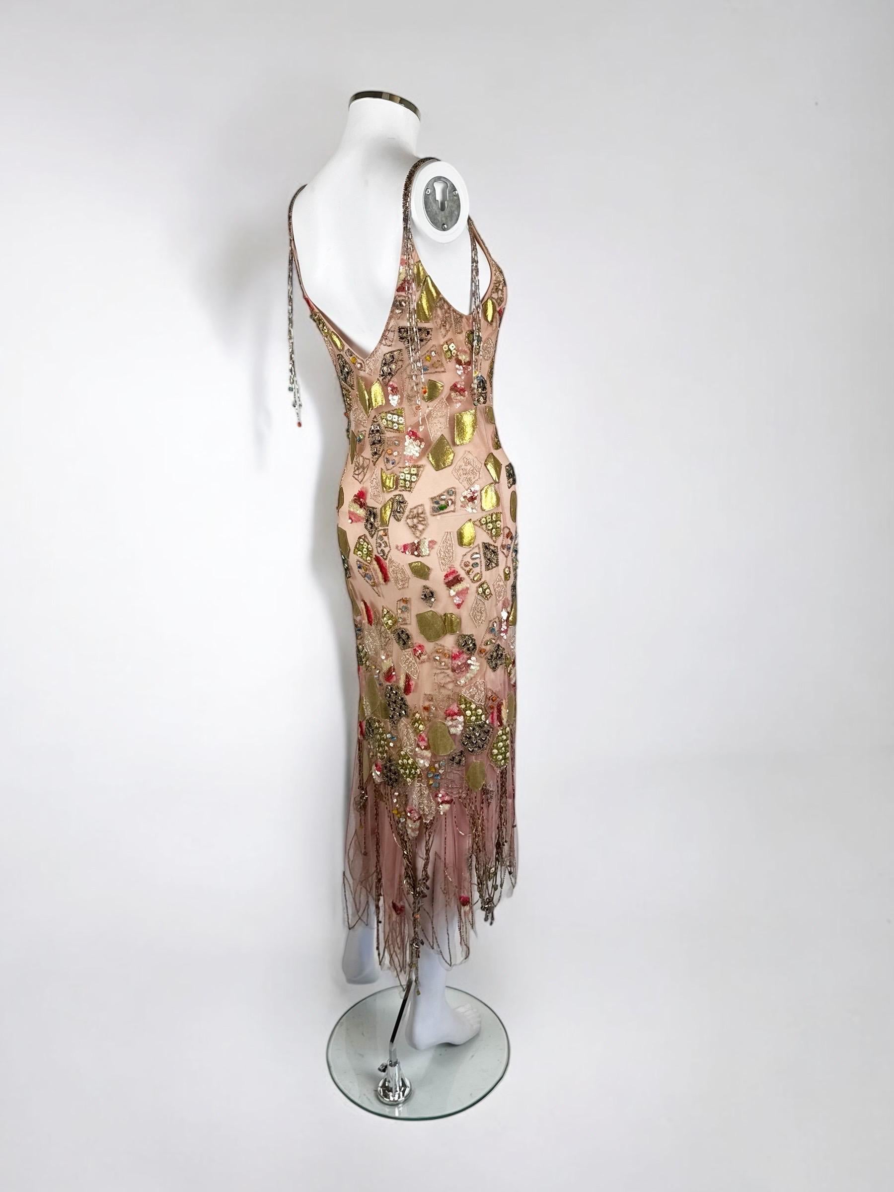 Vestido Jenny Packham de seda bordada y cuentas, c. 2004 en venta 1