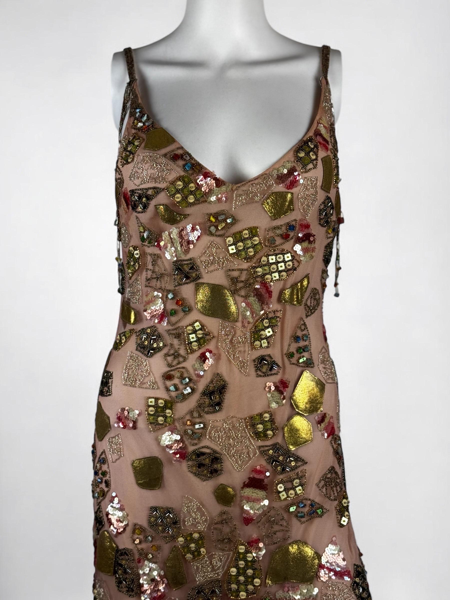 Vestido Jenny Packham de seda bordada y cuentas, c. 2004 en venta 4