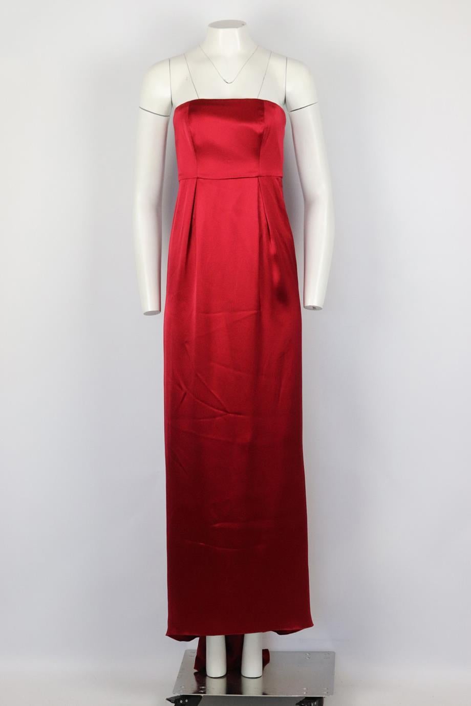 Jenny Packham strapless satin gown. Red. Sleeveless, strapless. Zip fastening at back. Size: Small (UK 8, US 4, FR 36, IT 40). Bust: 29.2 in. Waist: 26 in. Hips: 36.8 in. Length: 56 in. Good condition - Size and compostion label cut out for comfort.