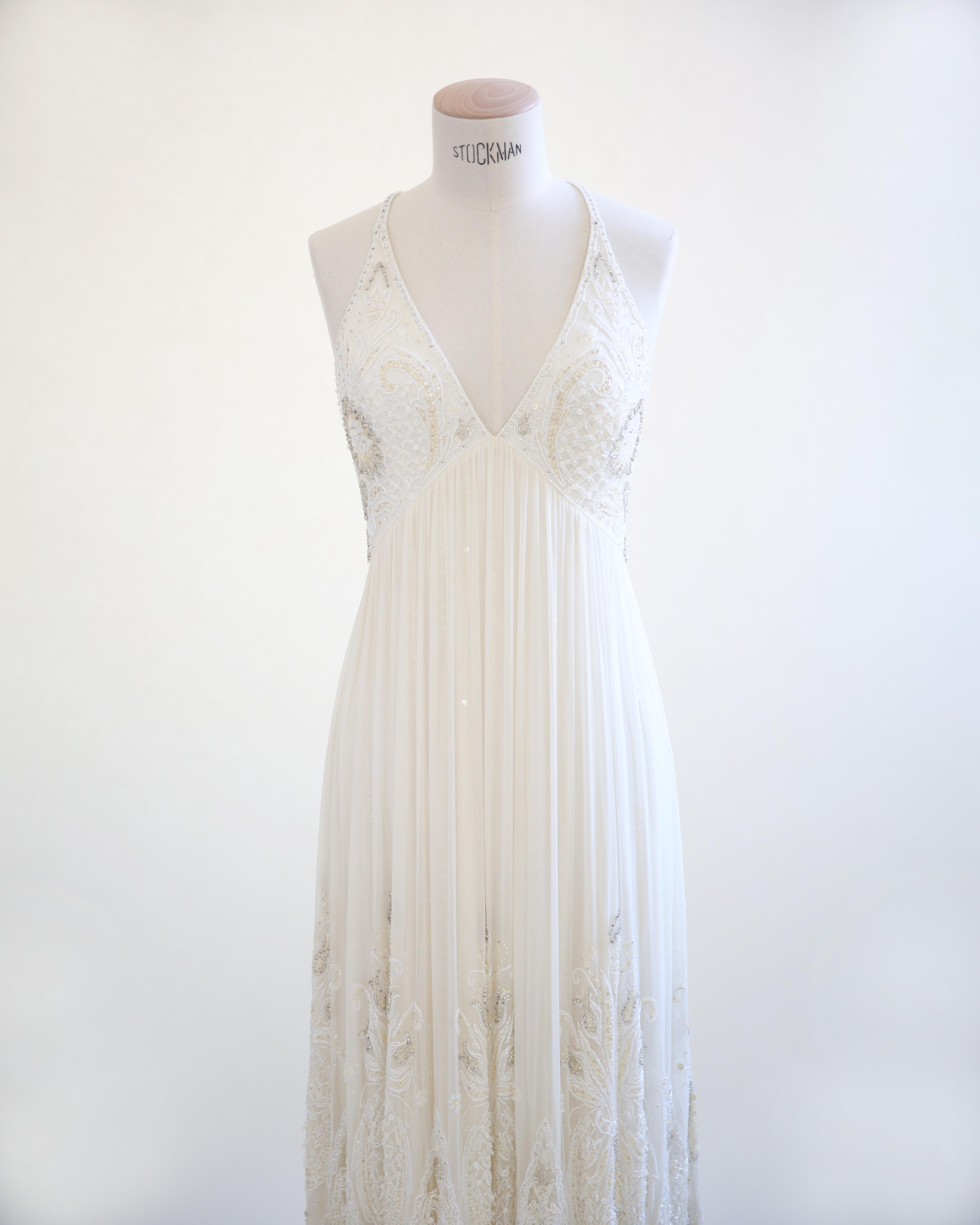 Jenny Packham Vintage Elfenbein Cremefarbenes, perlenbesetztes, verziertes Hochzeitskleid aus Tüll im Angebot 7