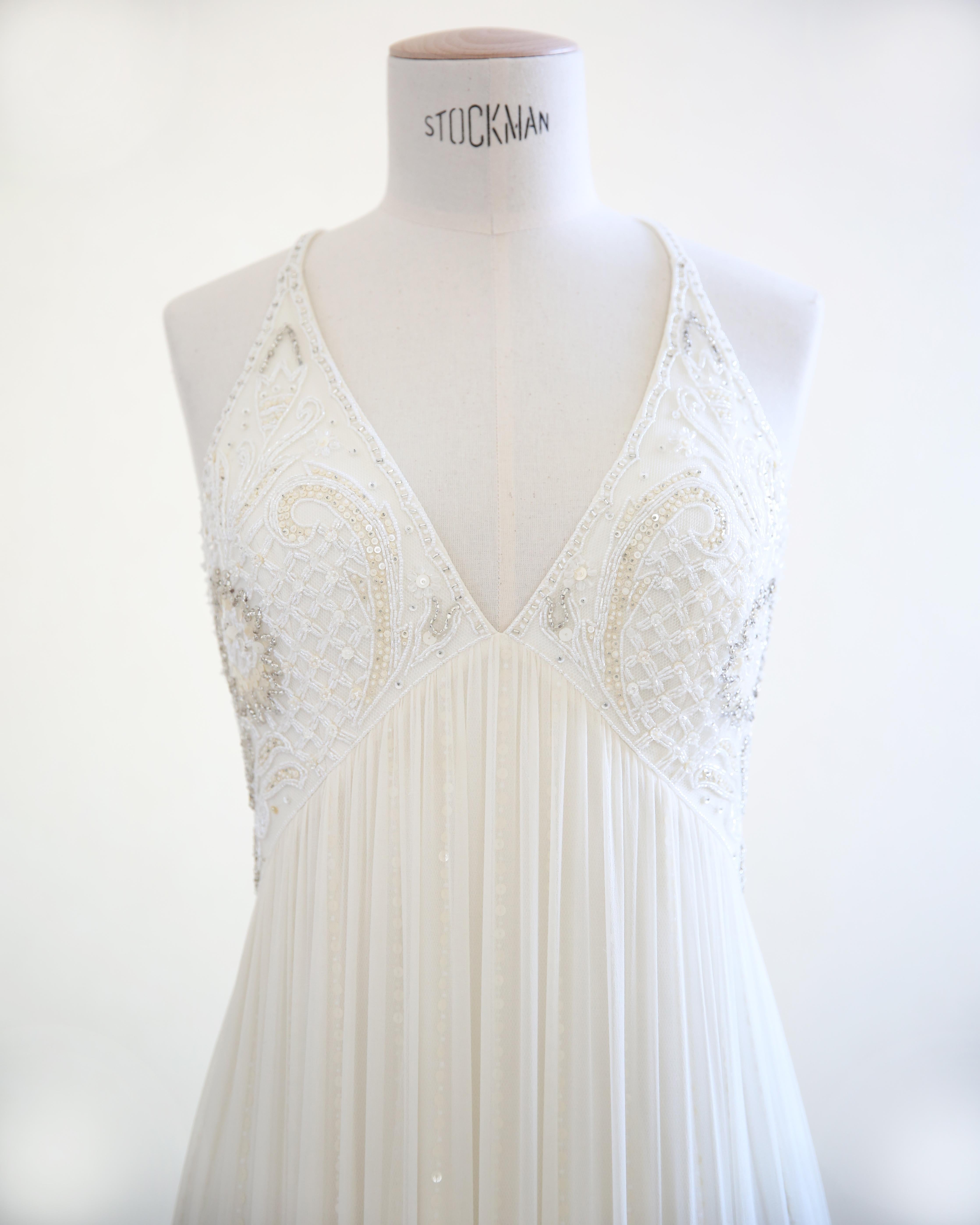Jenny Packham Vintage Elfenbein Cremefarbenes, perlenbesetztes, verziertes Hochzeitskleid aus Tüll im Angebot 8