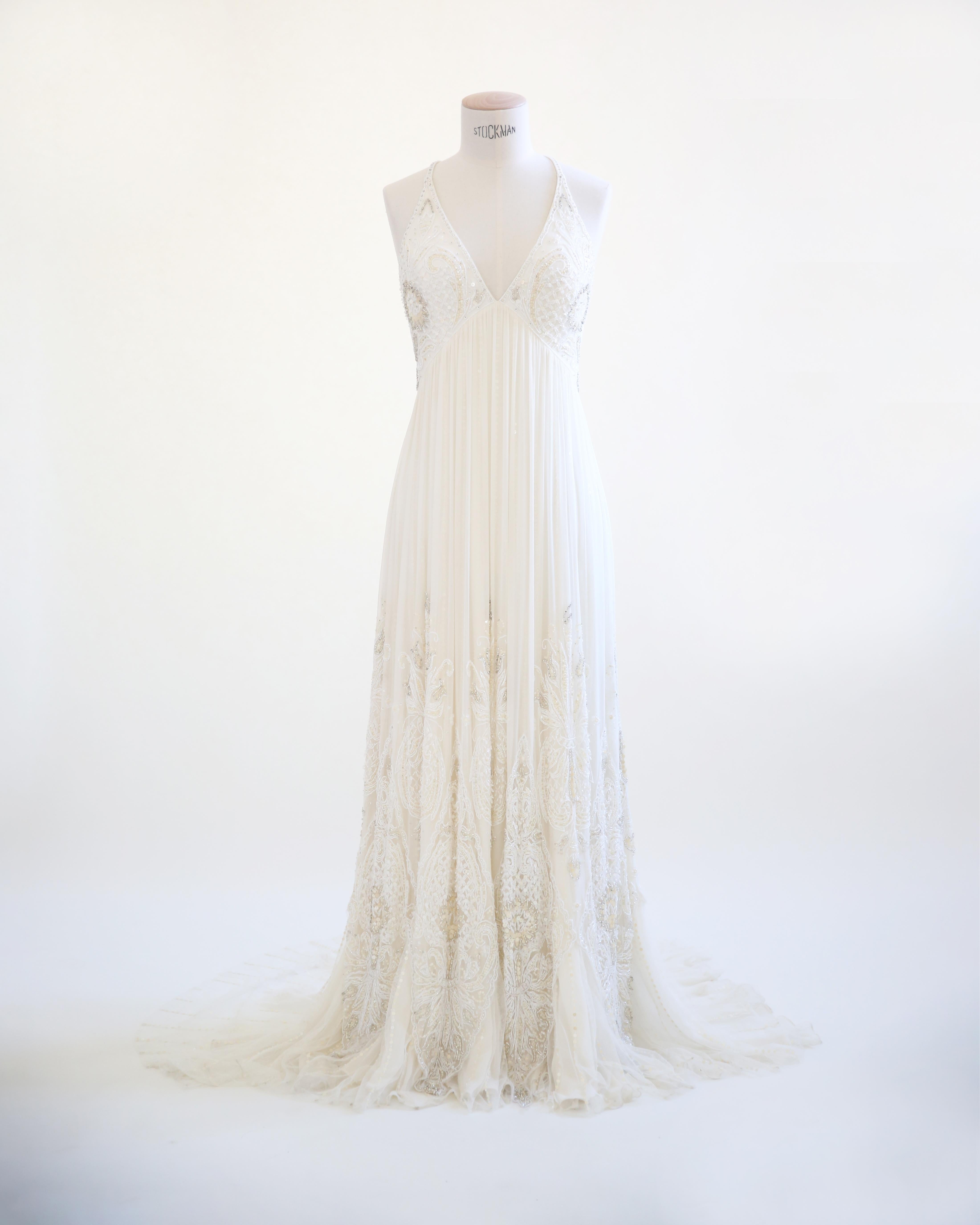 Jenny Packham Vintage Elfenbein Cremefarbenes, perlenbesetztes, verziertes Hochzeitskleid aus Tüll (Grau) im Angebot