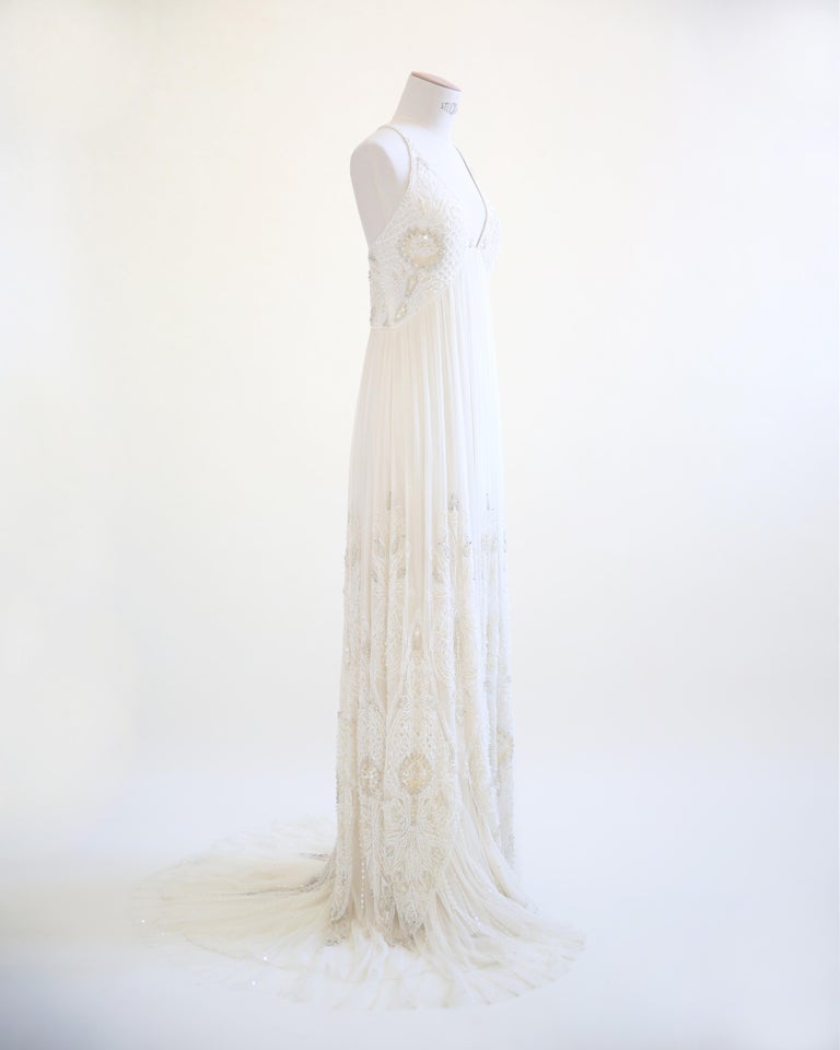 white christmas dresses Ivory Wedding Dresses | Sleeveless Ivory Gown main image 0