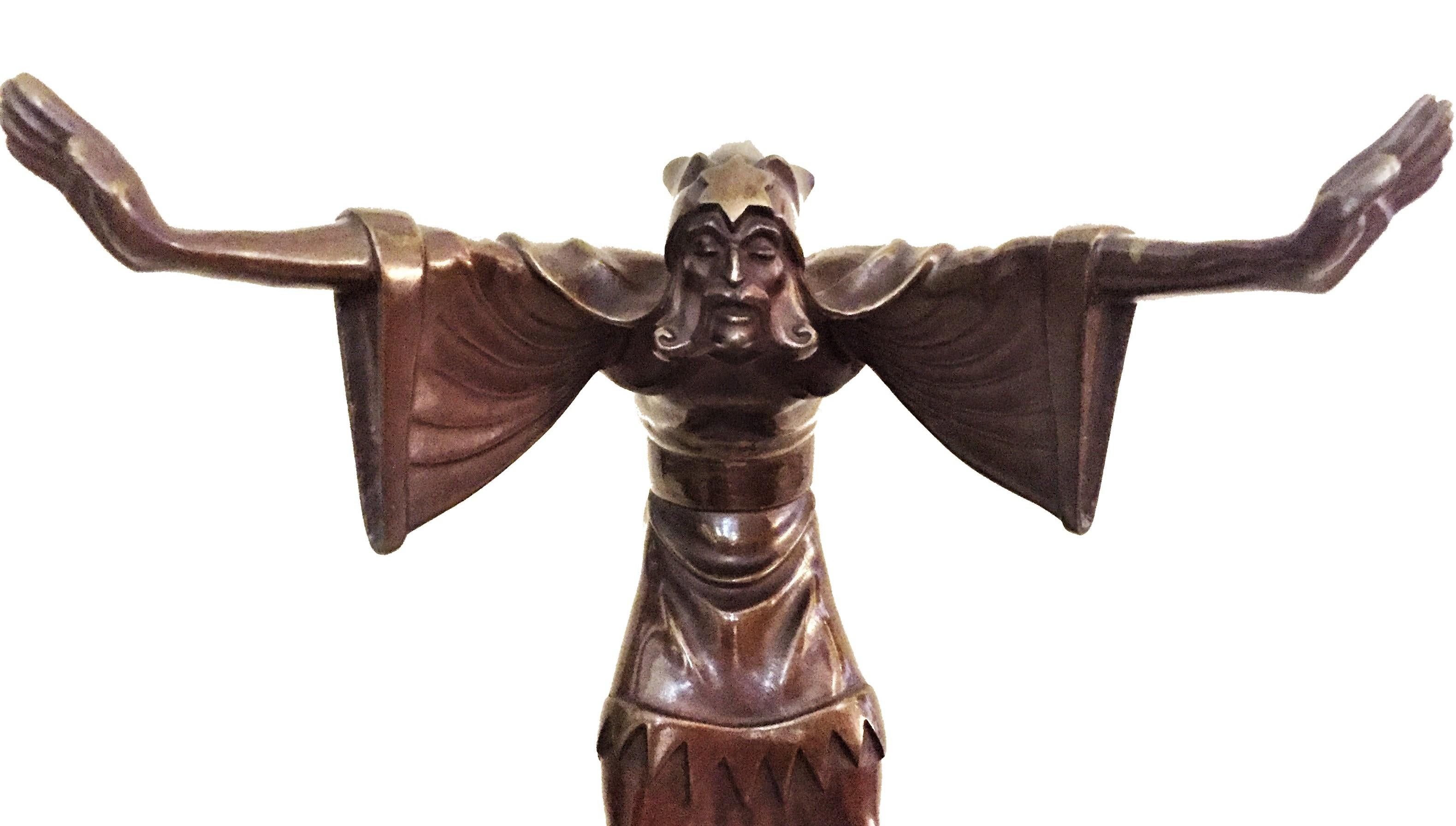 Jenő Kerényi, Zauberer, ungarische Art-déco-Skulptur aus patinierter Bronze, 1930er Jahre (Art déco) im Angebot