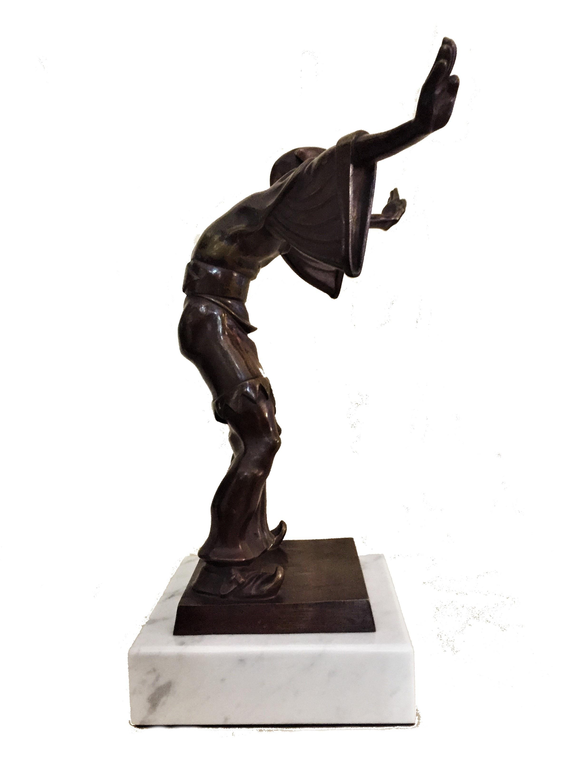 Jenő Kerényi, Zauberer, ungarische Art-déco-Skulptur aus patinierter Bronze, 1930er Jahre (Patiniert) im Angebot