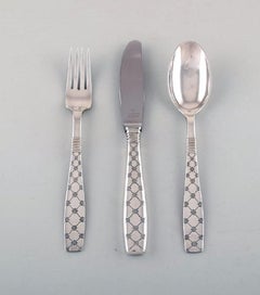 Jens H. Quistgaard, Denmark, Complete Star Dinner Service for 12 Pieces