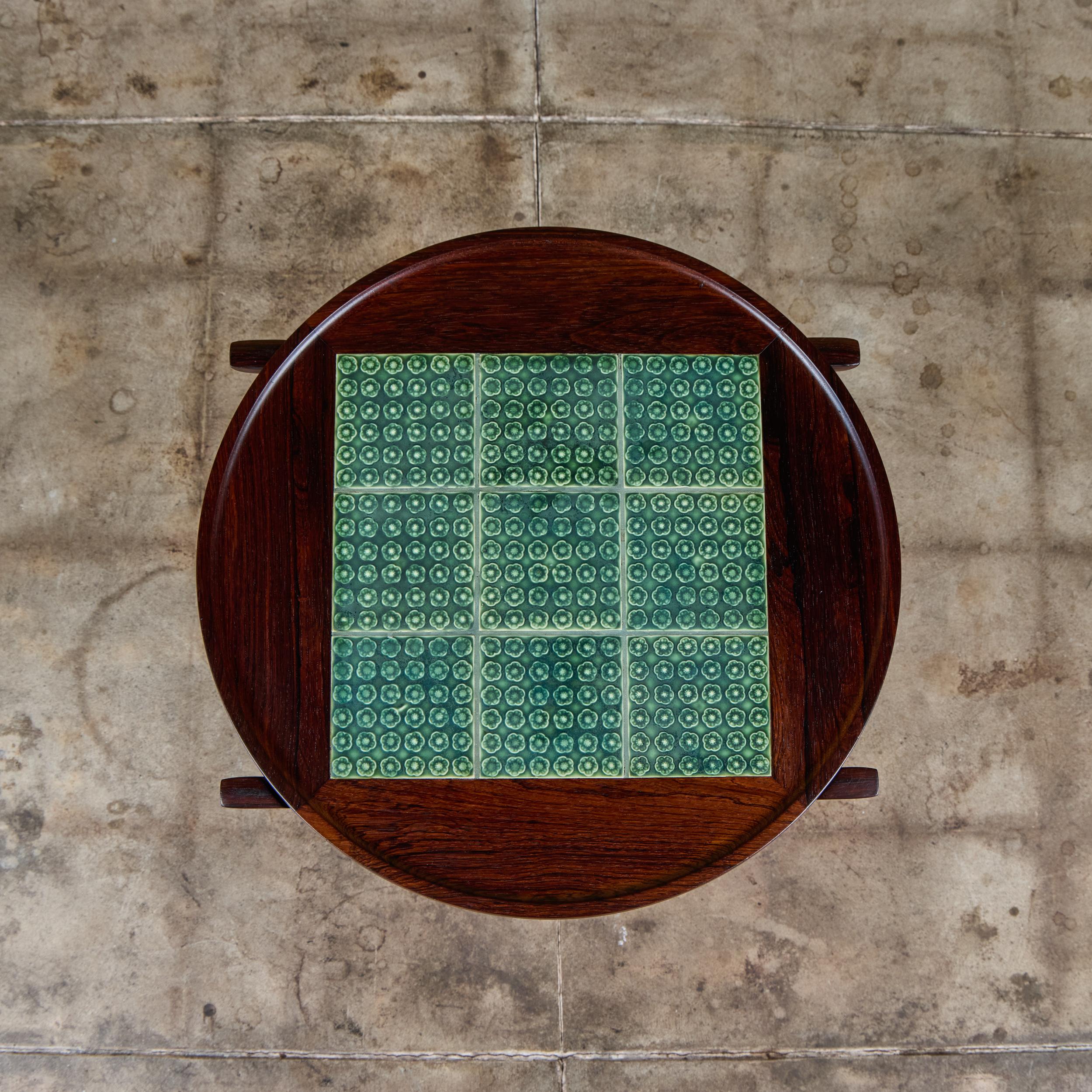 Jens H. Quistgaard Table d'appoint en bois de rose avec incrustation de carreaux en vente 4