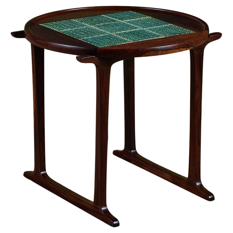 Jens H. Quistgaard Table d
appoint en bois de rose avec incrustation de carreaux en vente